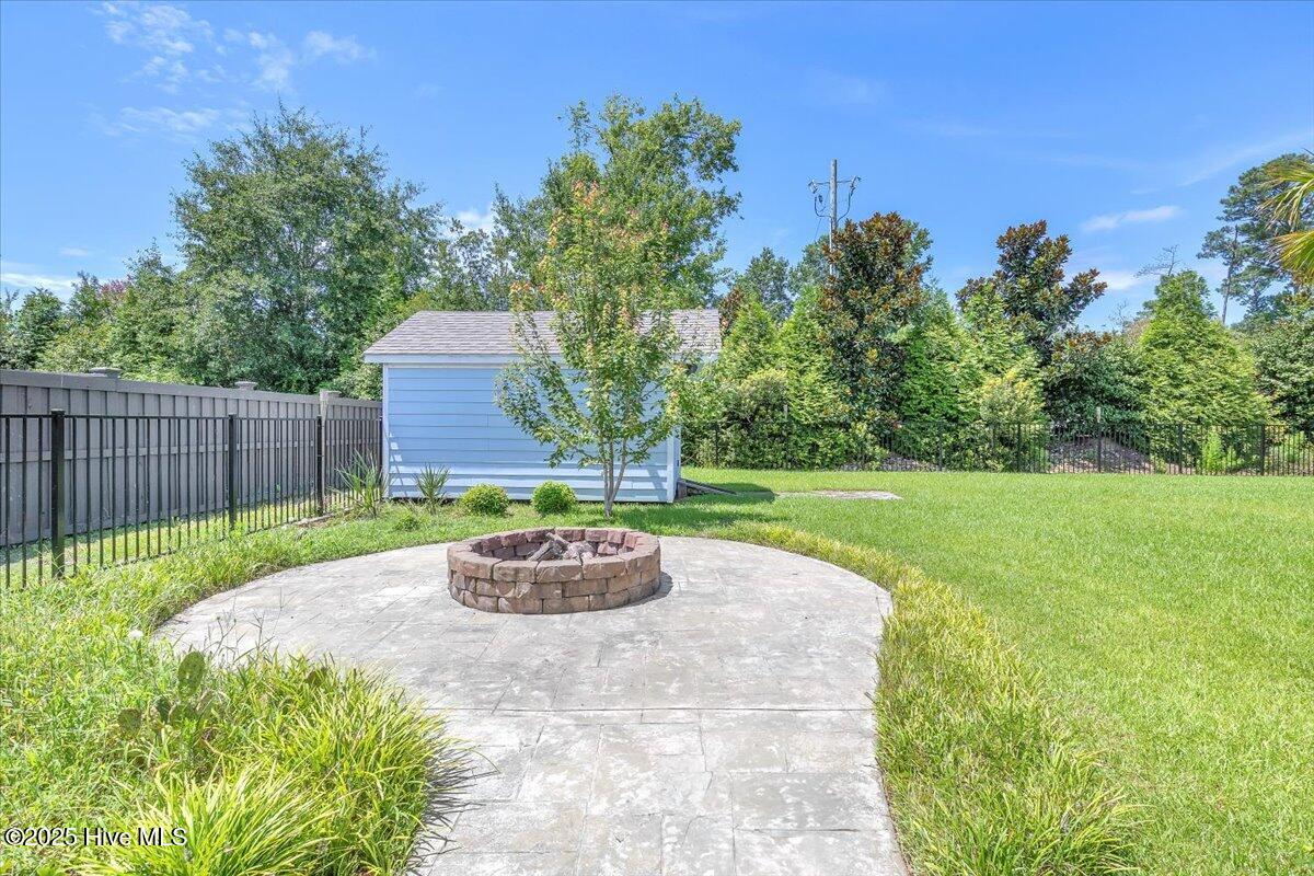 100523445 | Photo 65