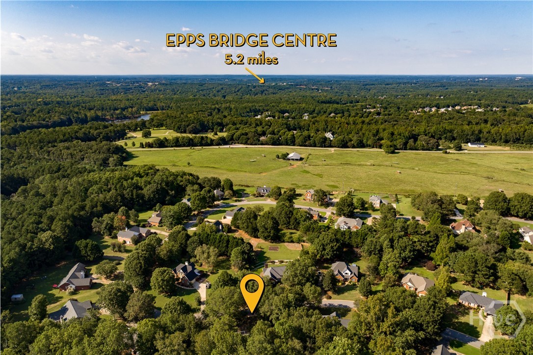 1220 Twelve Oaks Circle