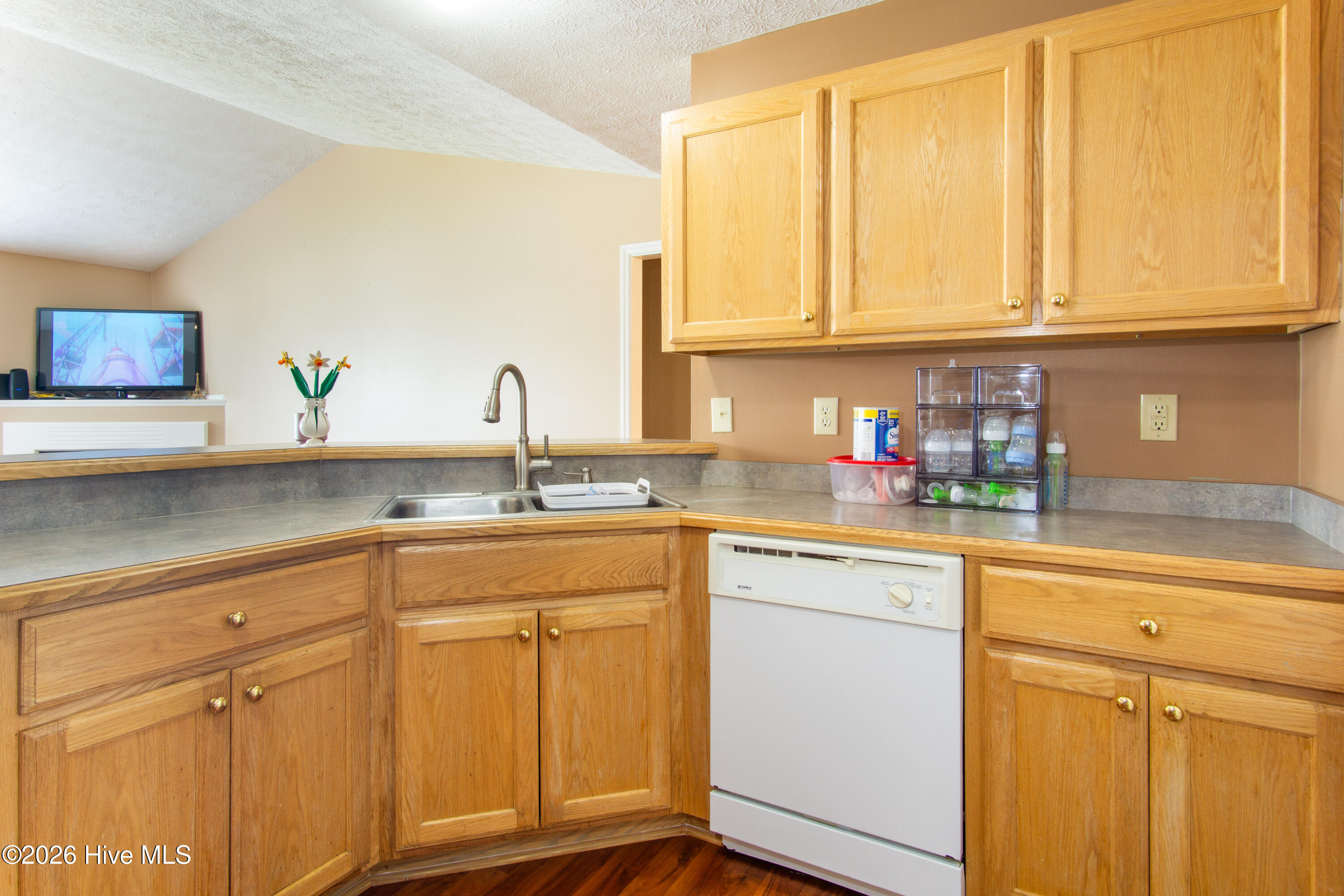 1010 Locust Court,Havelock