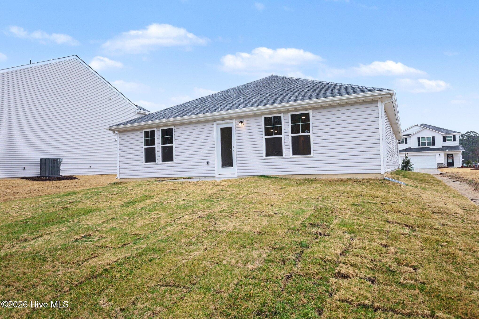 63 W Emily Gardens Drive, Selma, NC, 27576