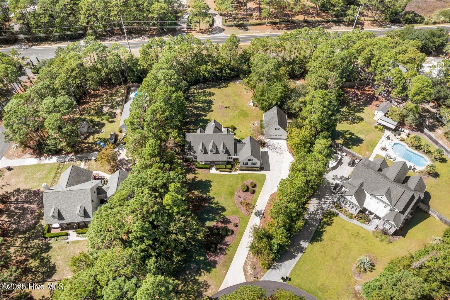 100535280 | Photo 48