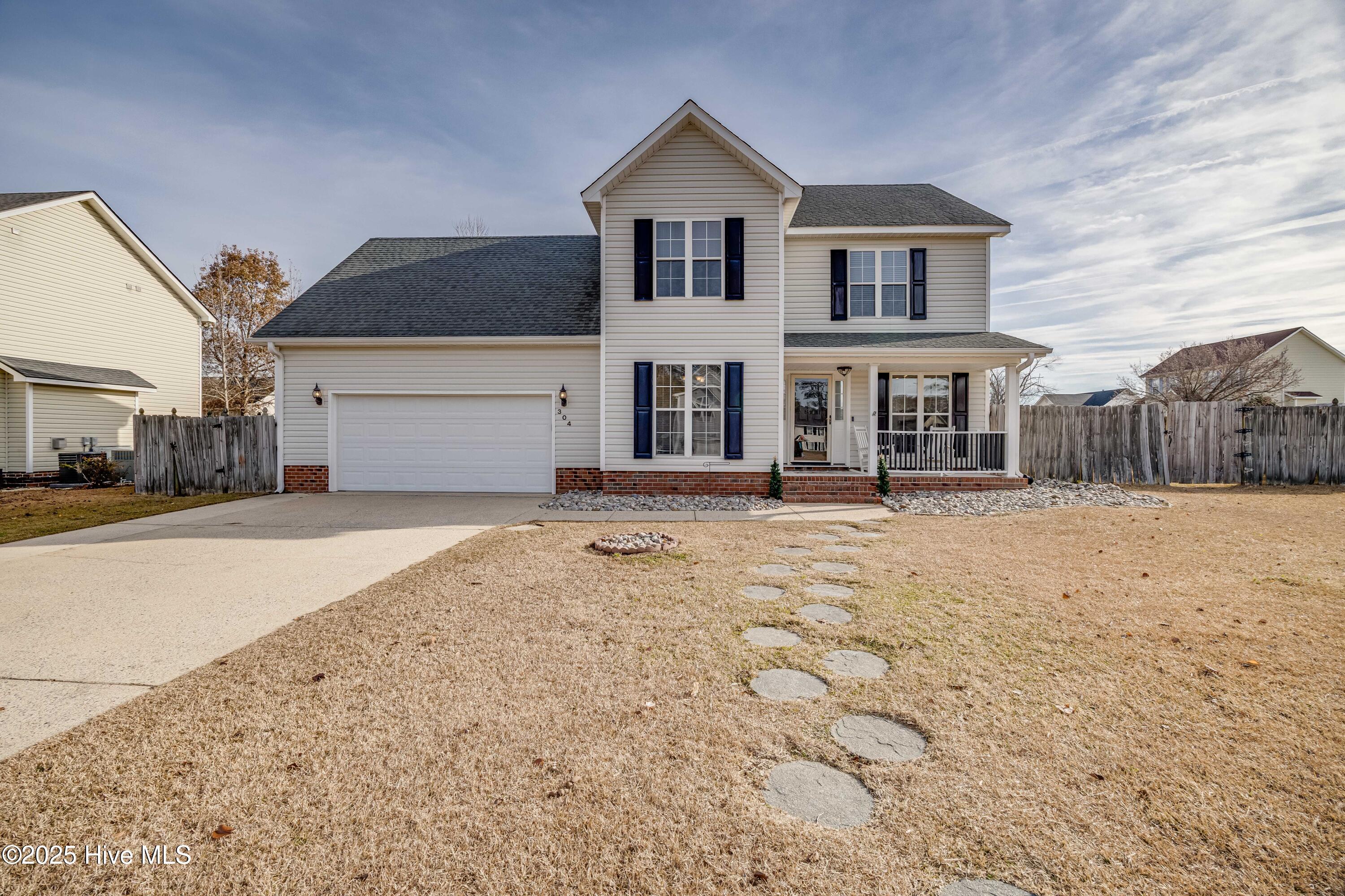 Homes for sale in Greenville, NC | 304 Fault Cir, Greenville, NC 27858 | MLS# 100546038