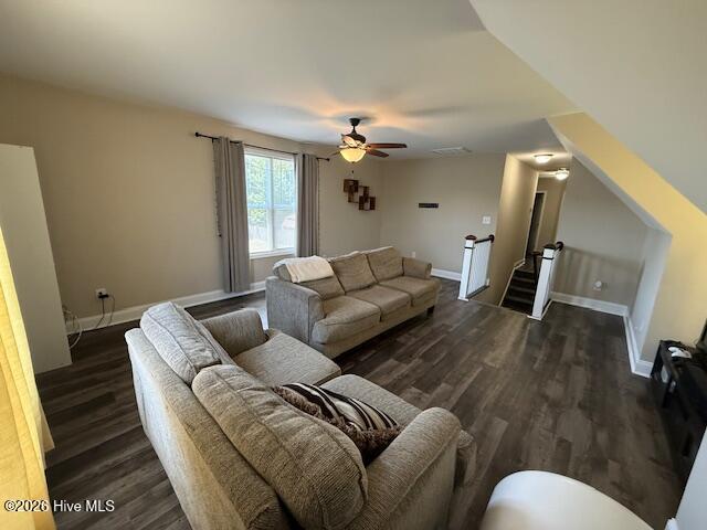 100568953 | Photo 29