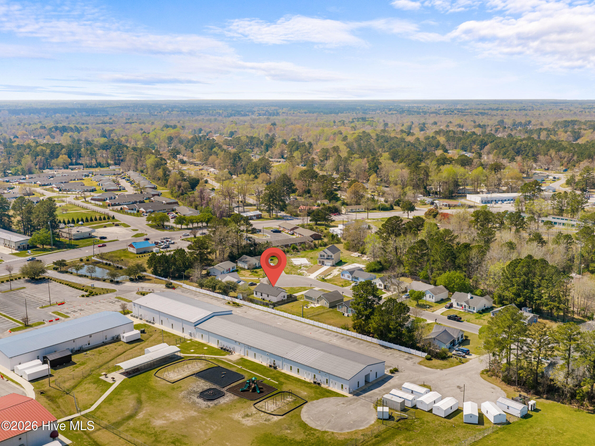 100563699 | Photo 27