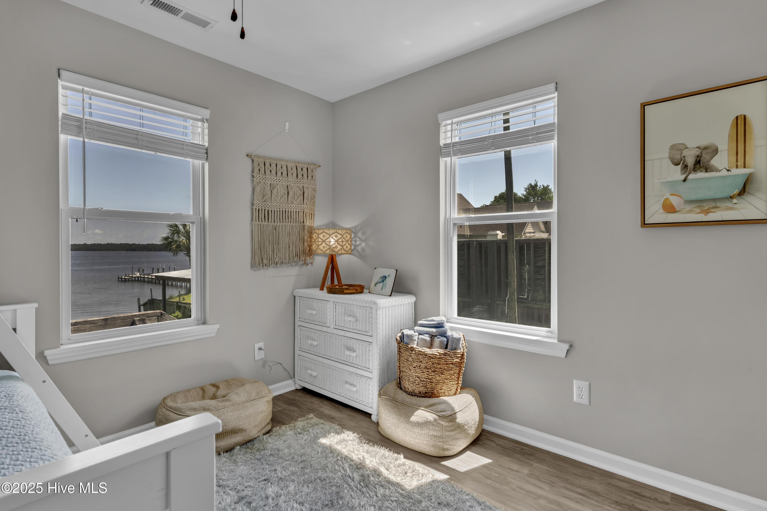 100538524 | Photo 16