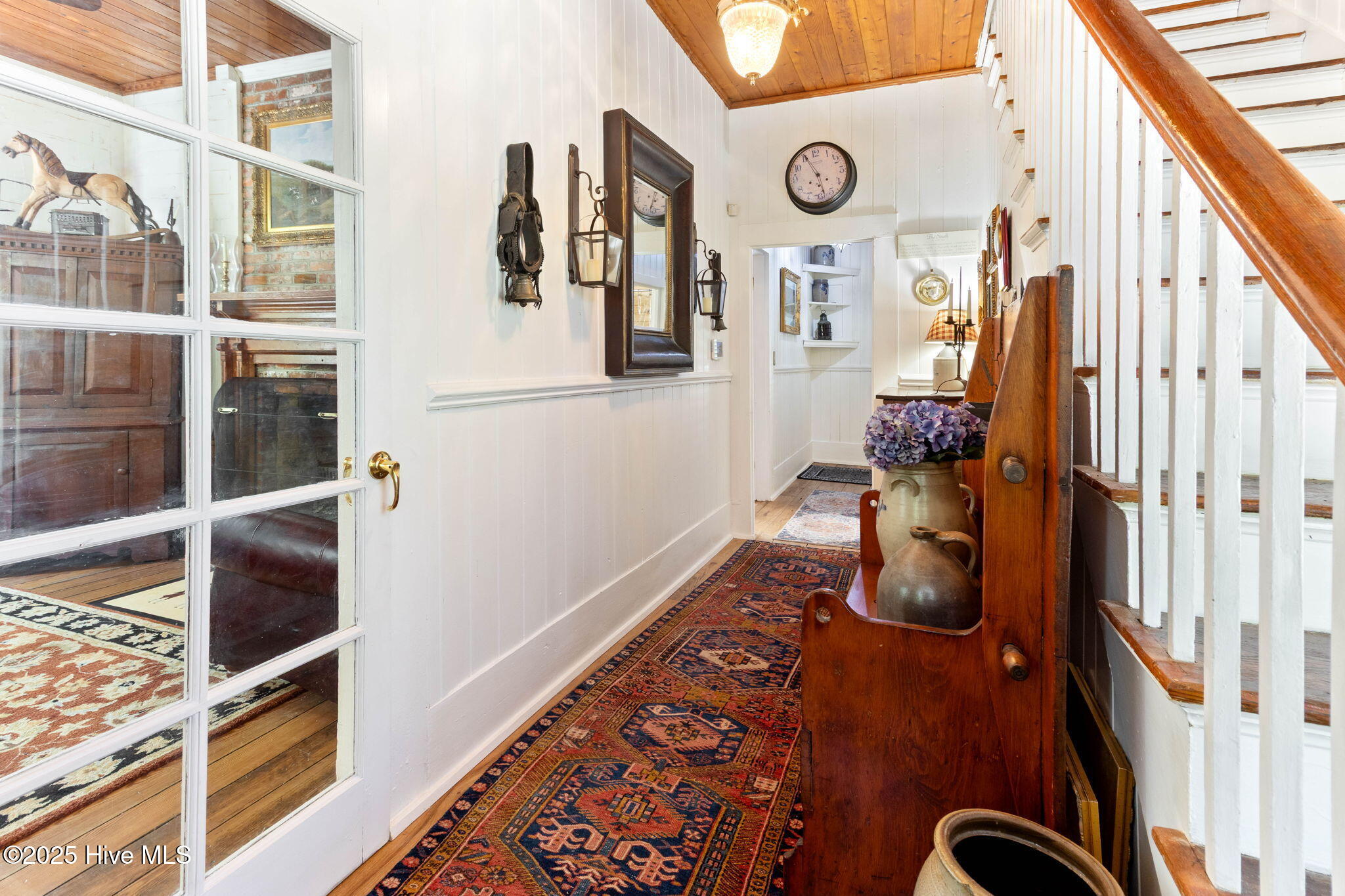 100507341 | Photo 33