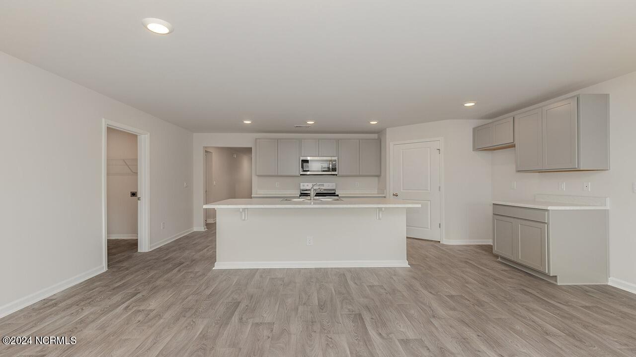 100532984 | Photo 19