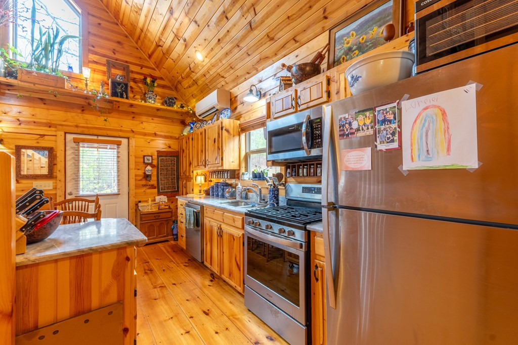 225 Hickory Woods Trail, Murphy, NC 28906 Listing Photo  10