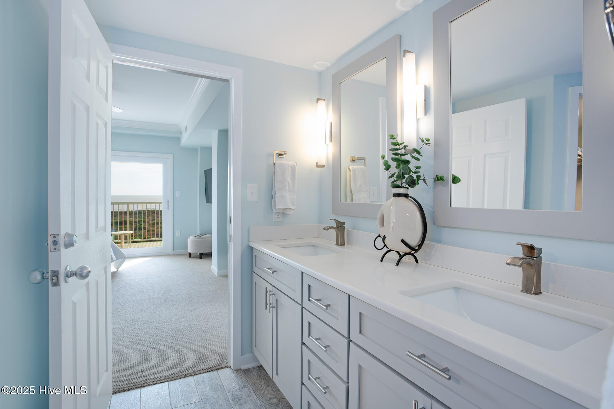 100546963 | Photo 17