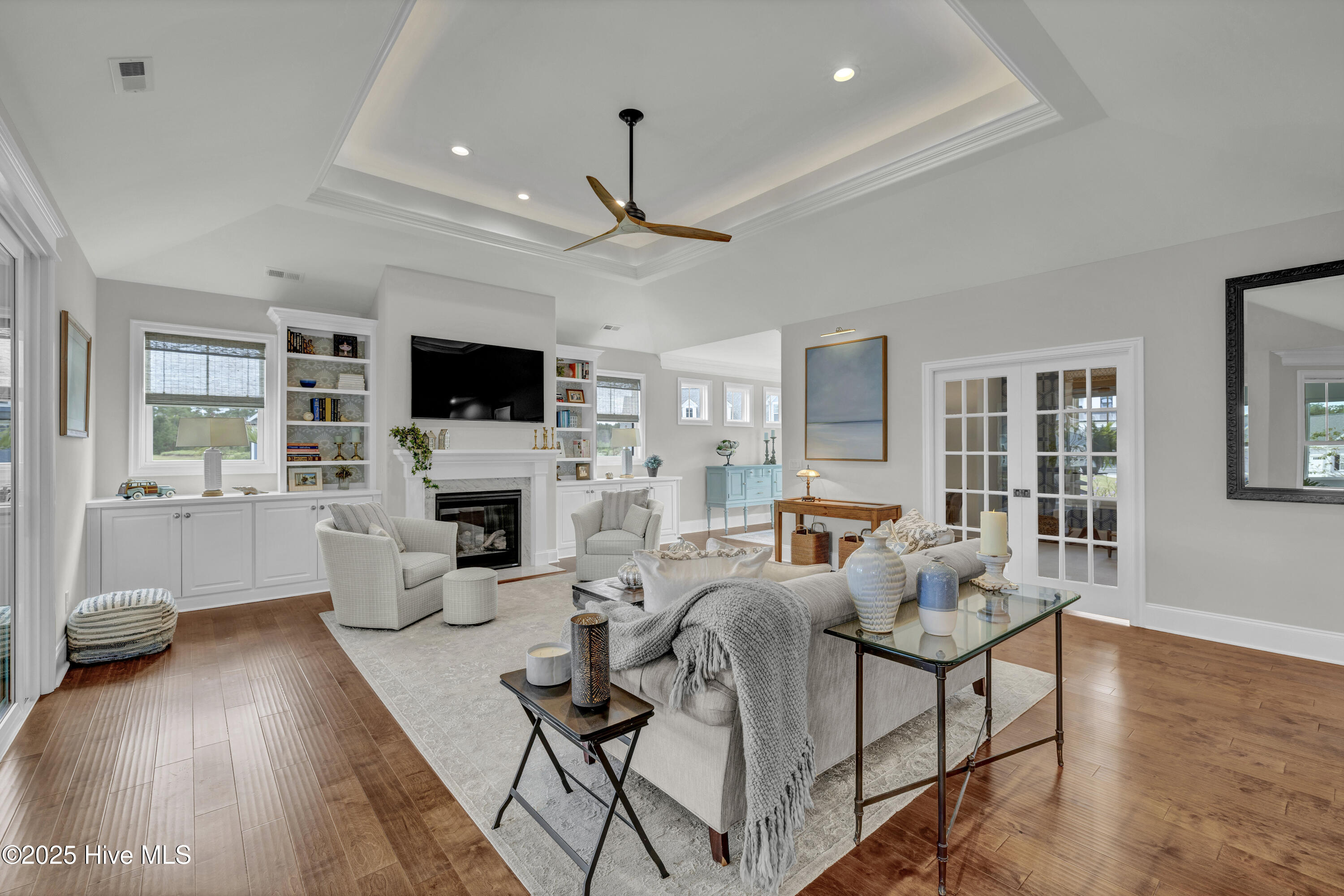 100557399 | Photo 14