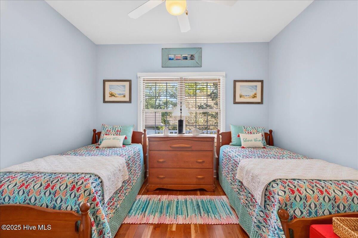 100540409 | Photo 26