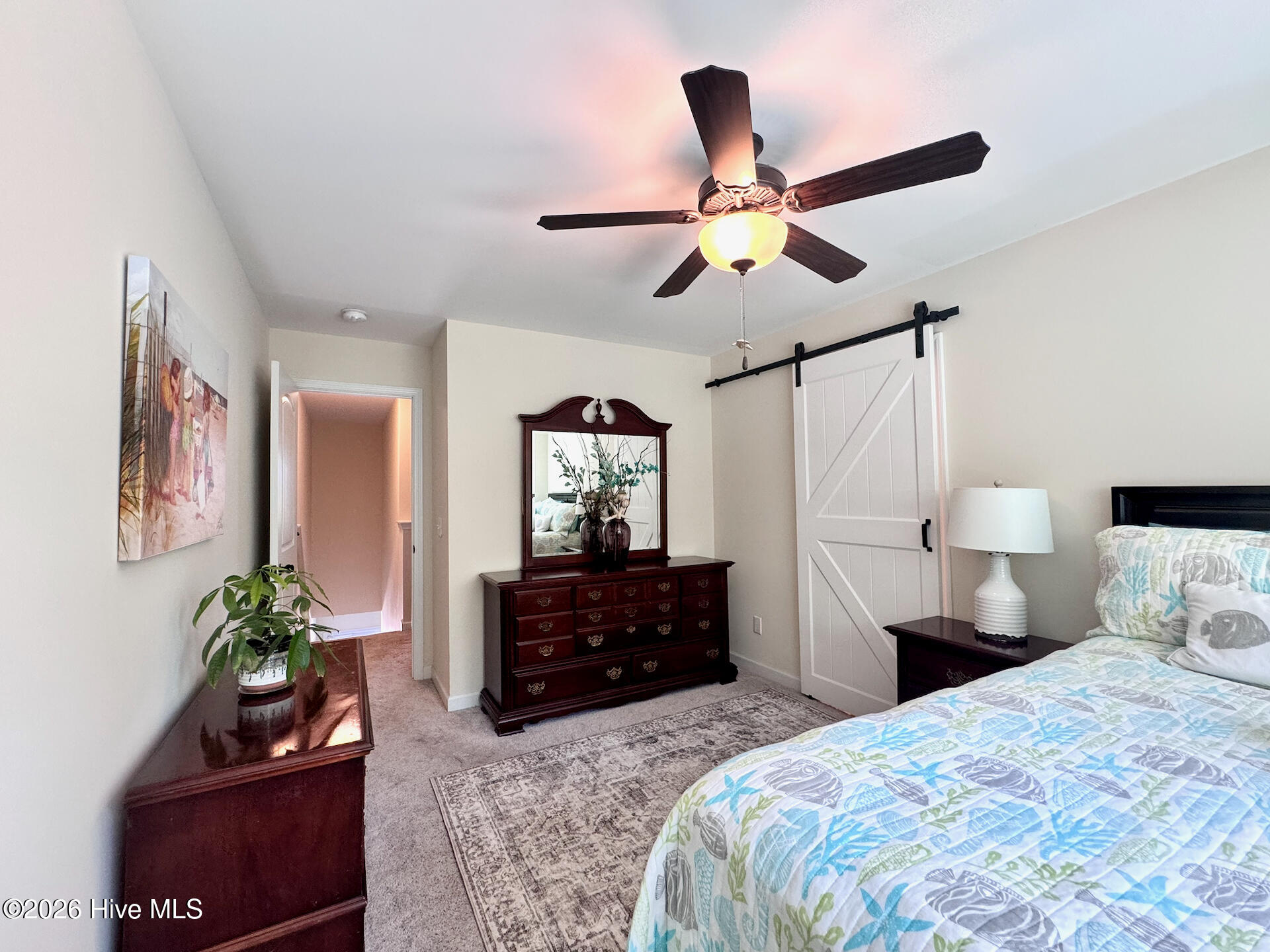 100567509 | Photo 18