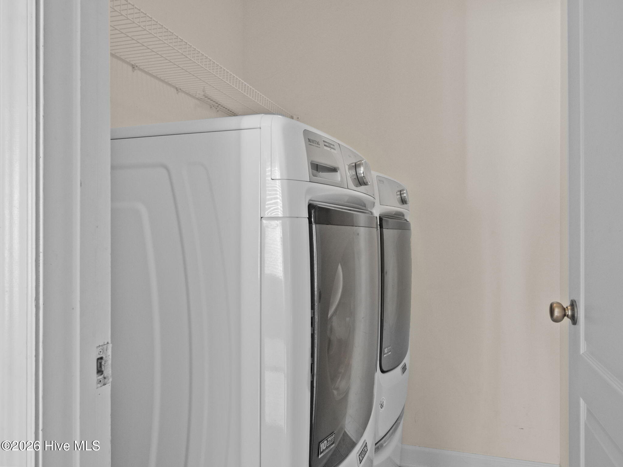 100545708 | Photo 30