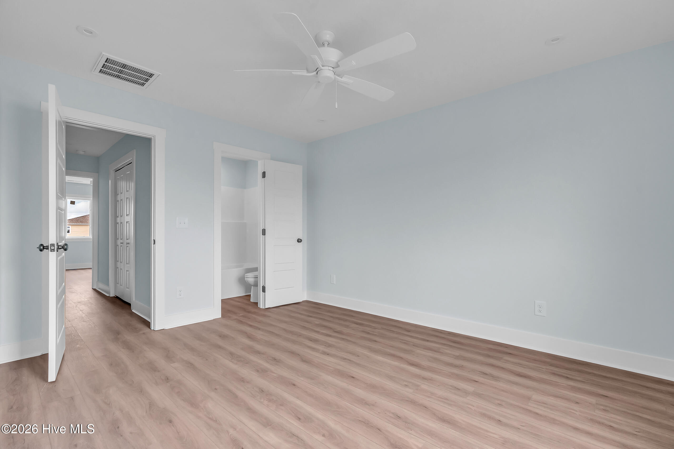 650 Cedar Point Boulevard H3,Cedar Point