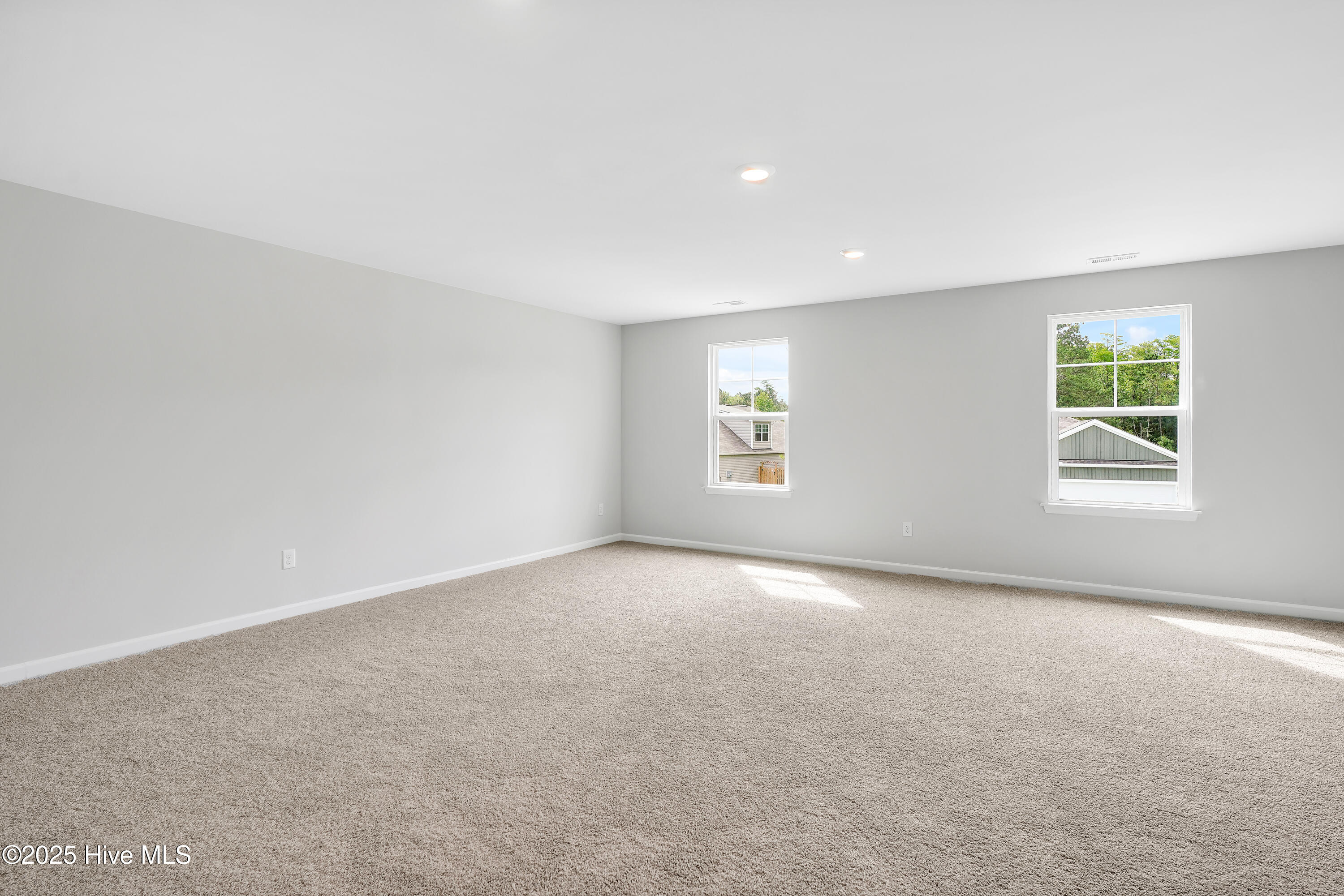 248 Red Vineyard Way Lot 07, Jacksonville, NC 28546 – photo 18: Similar Home
