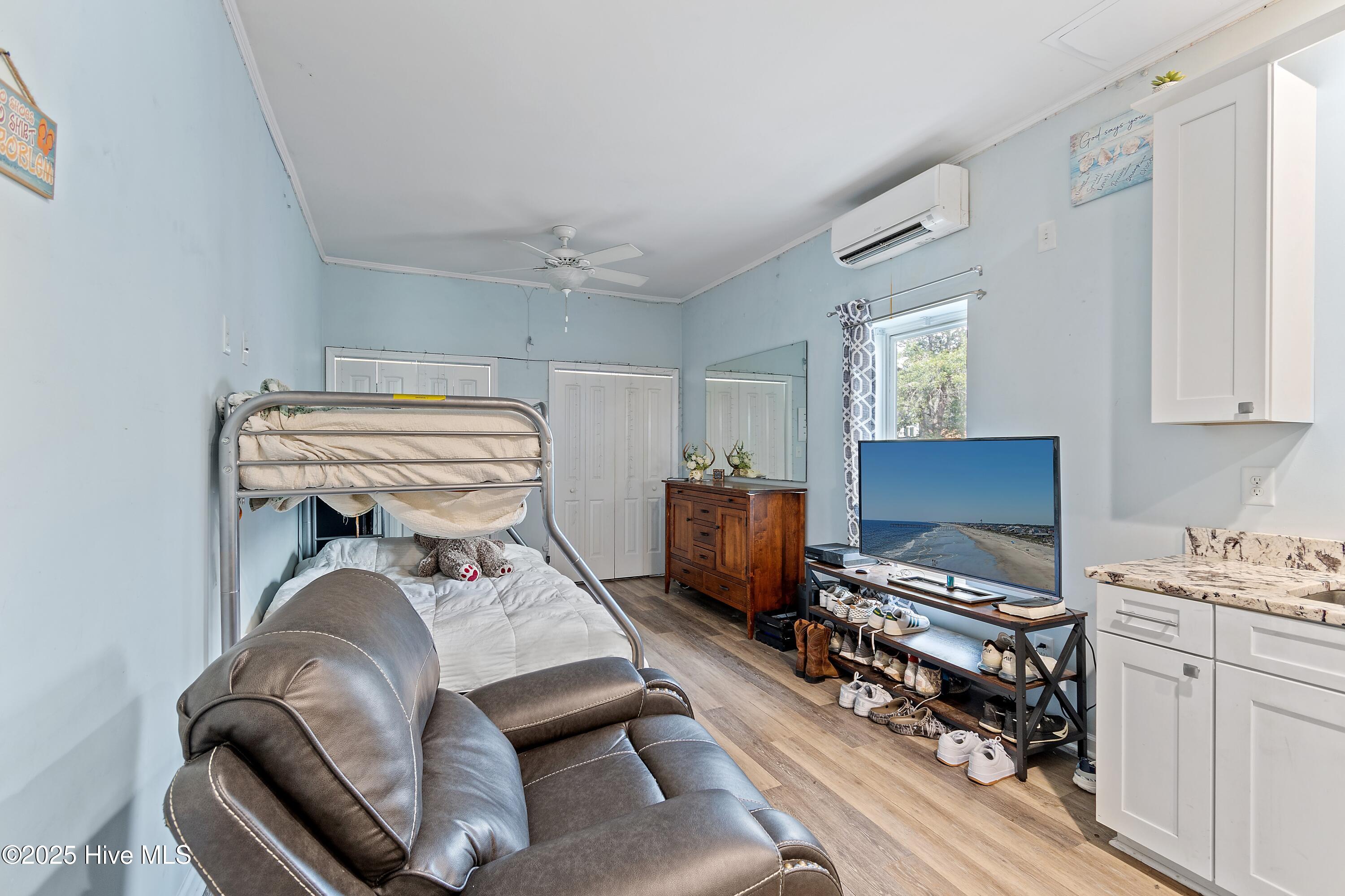 100546132 | Photo 29