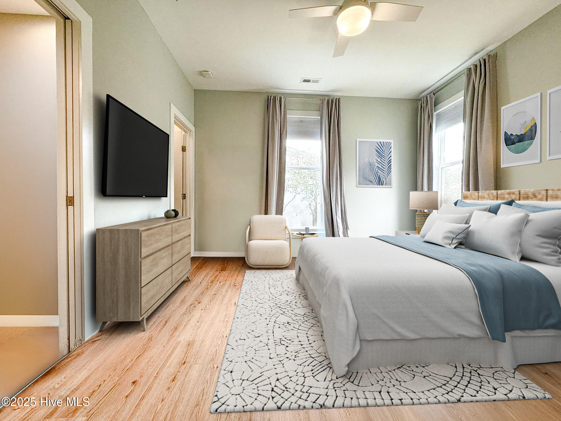 100490288 | Photo 13