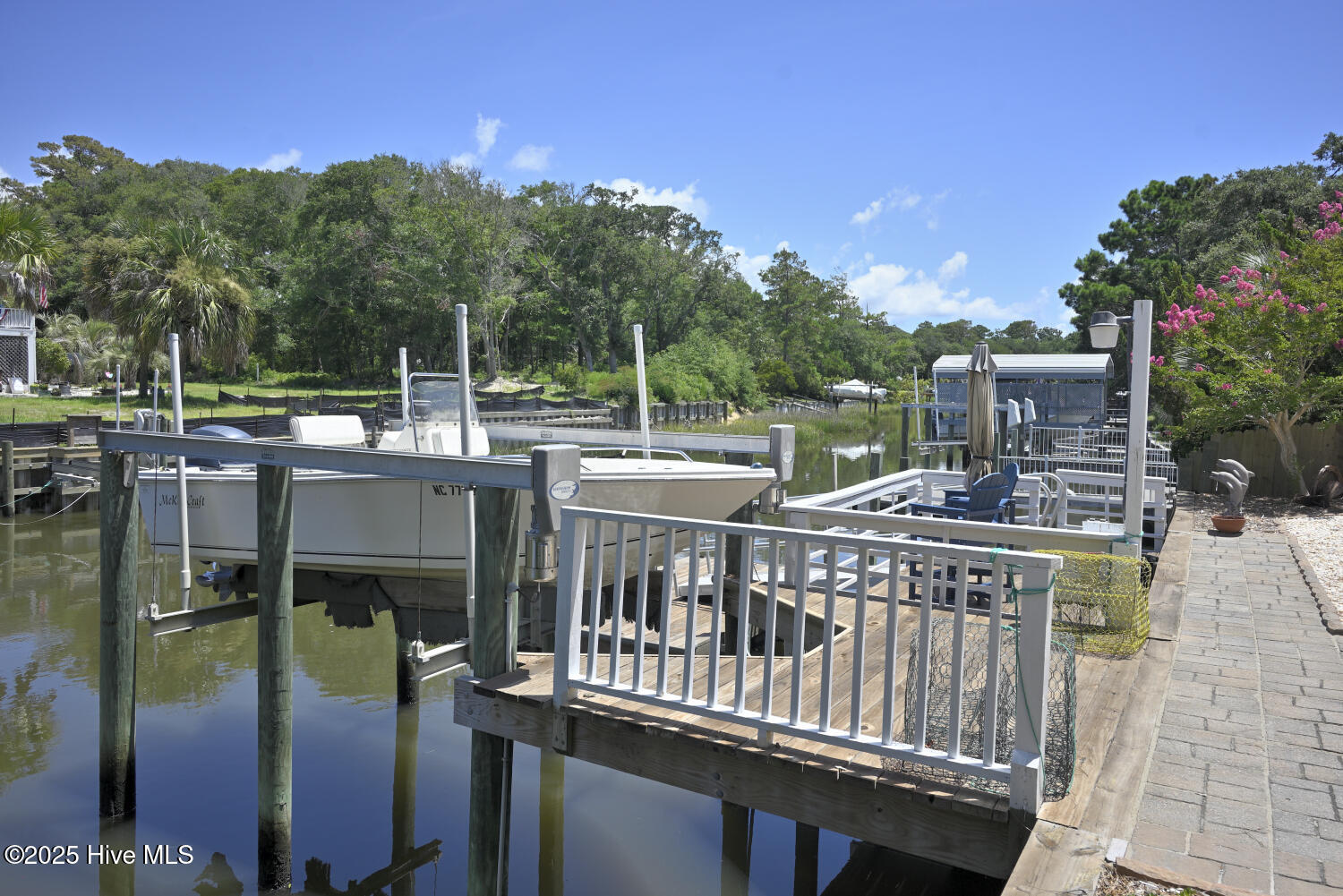 100521954 | Photo 34