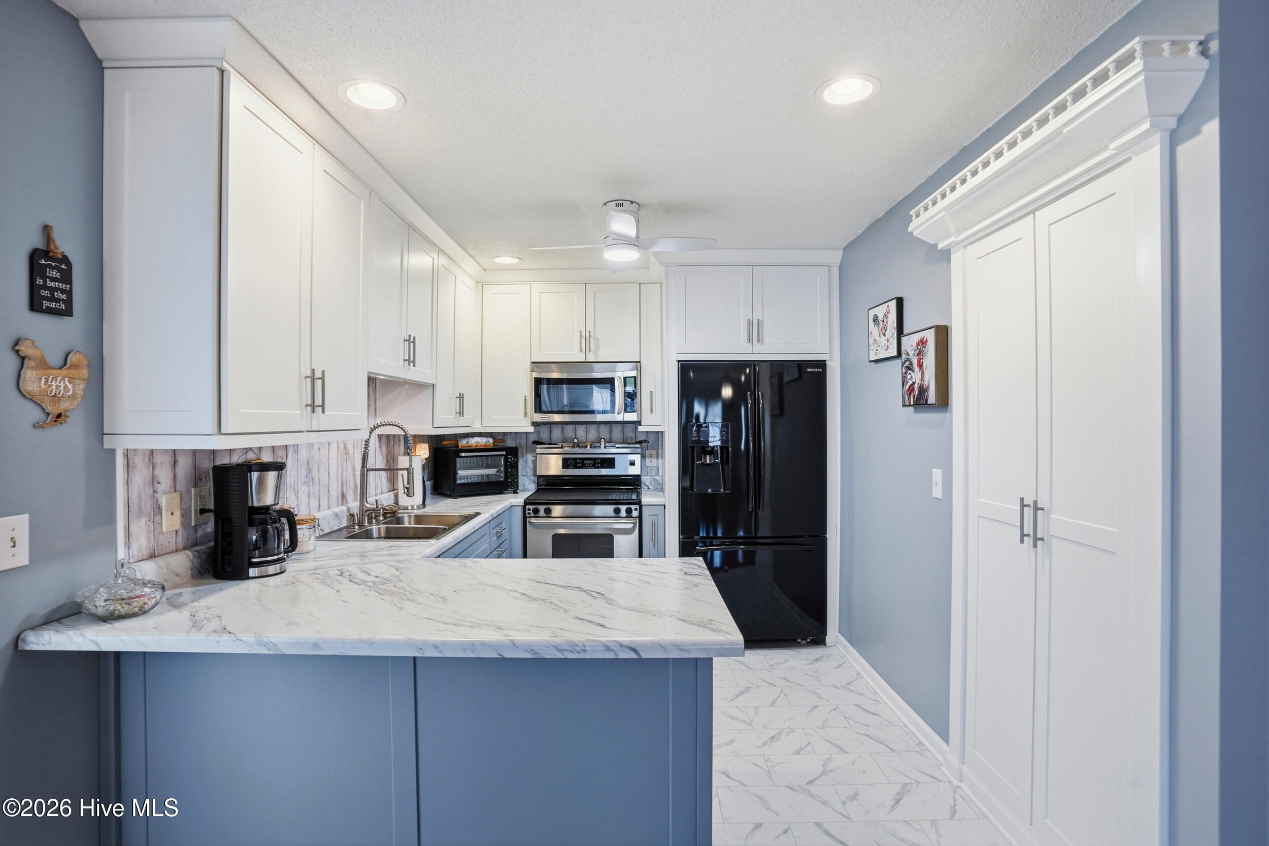 100551882 | Photo 10