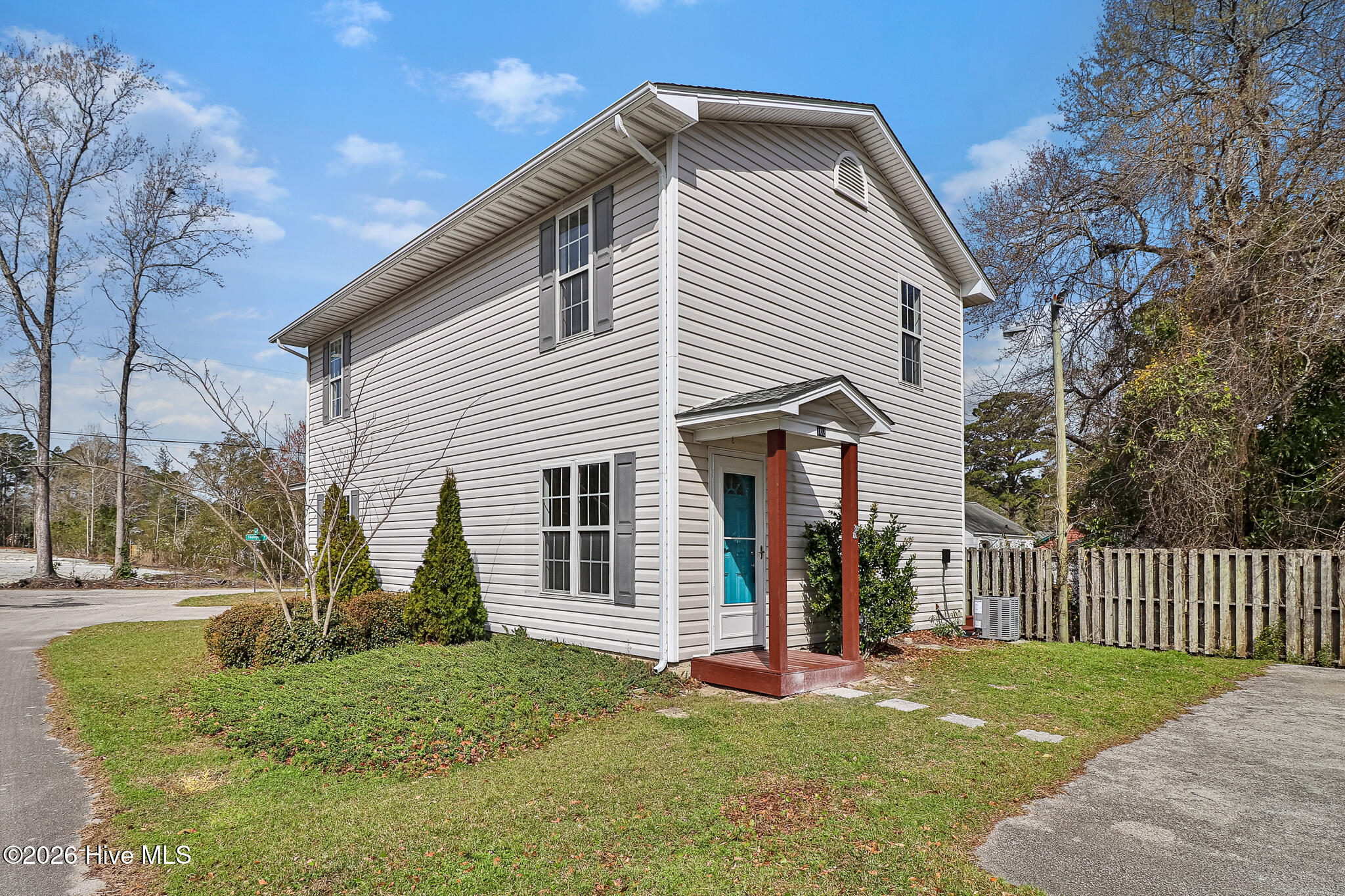 101 & 301 Johns Way, Newport, NC, 28570