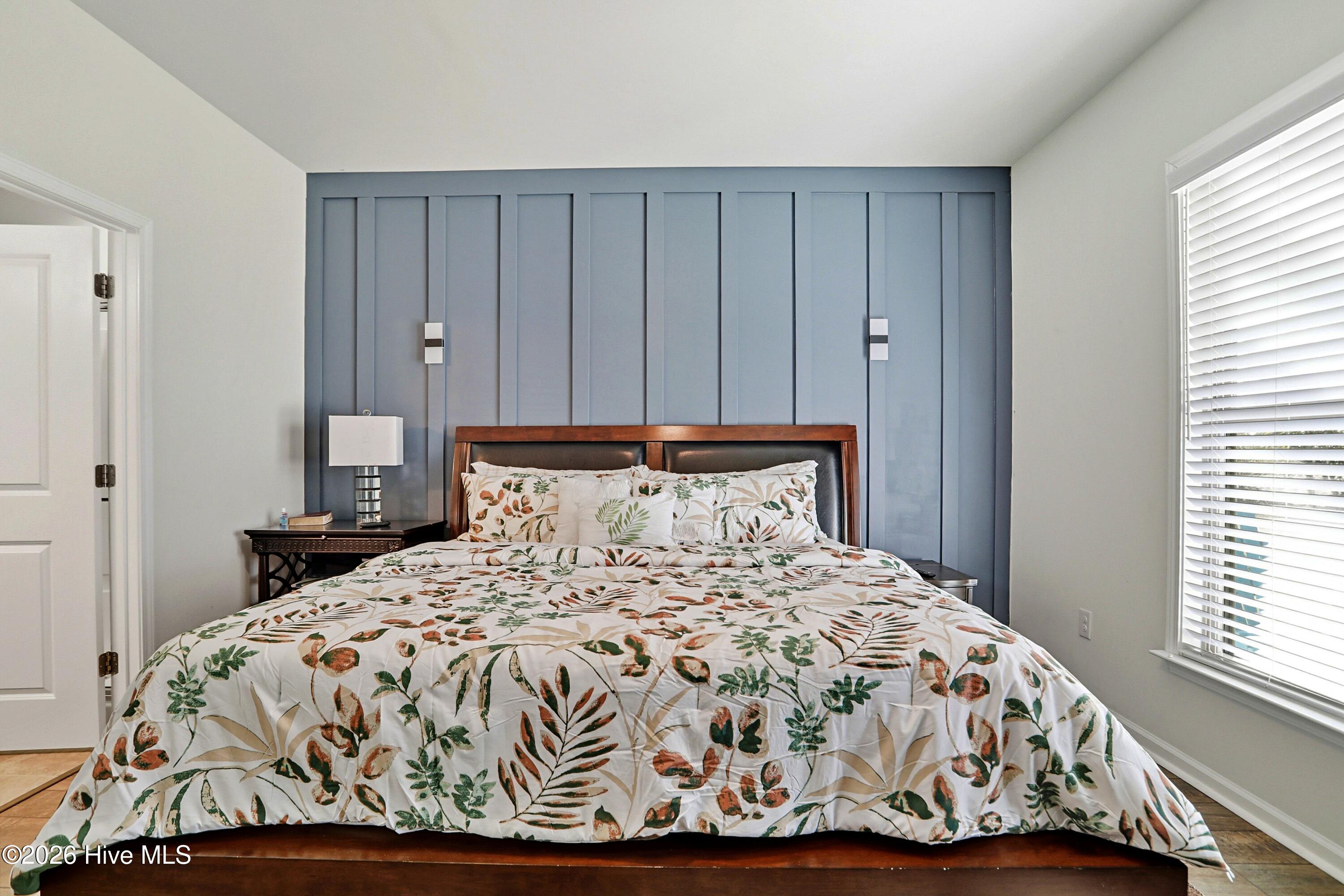 100549696 | Photo 29