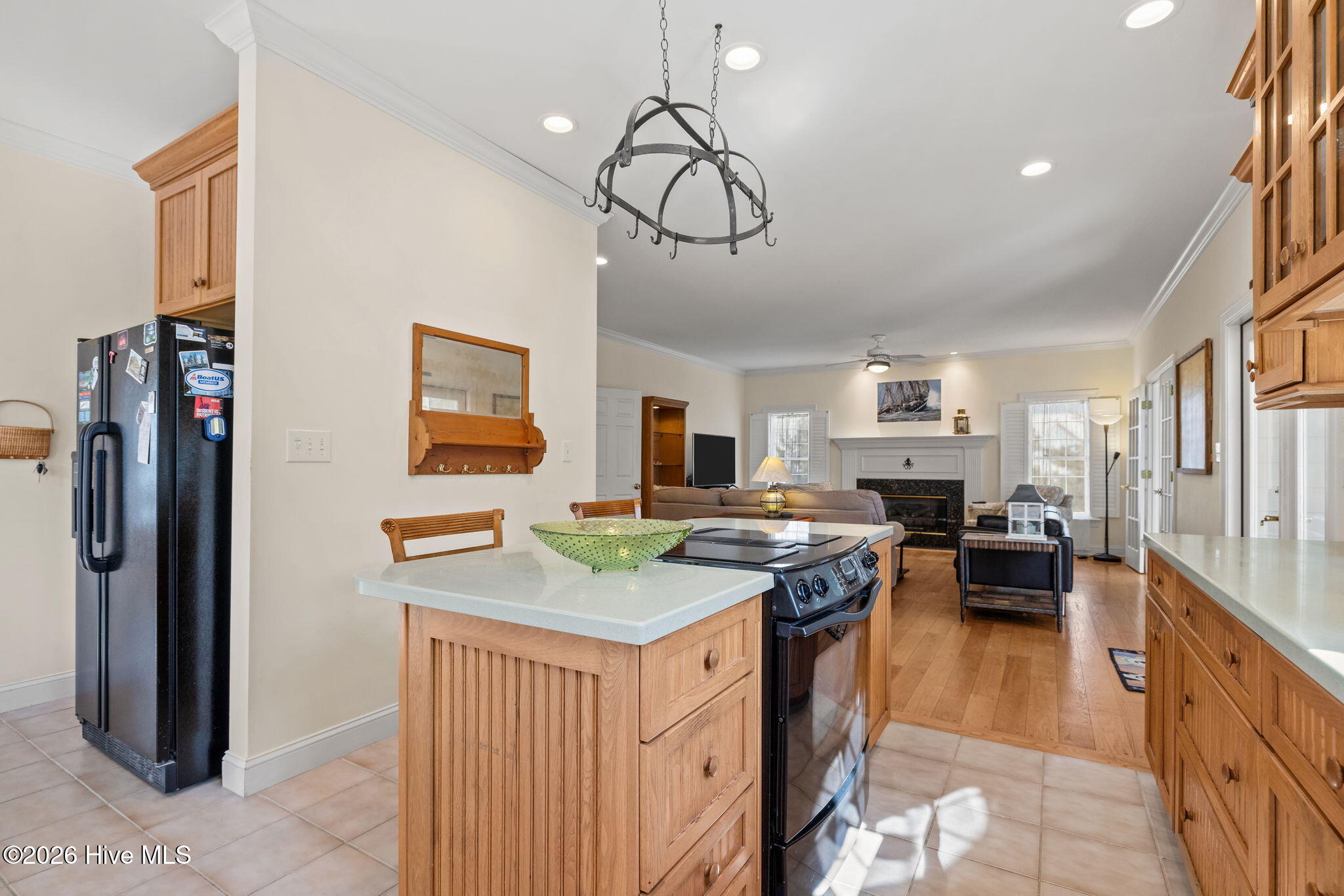 100556674 | Photo 17