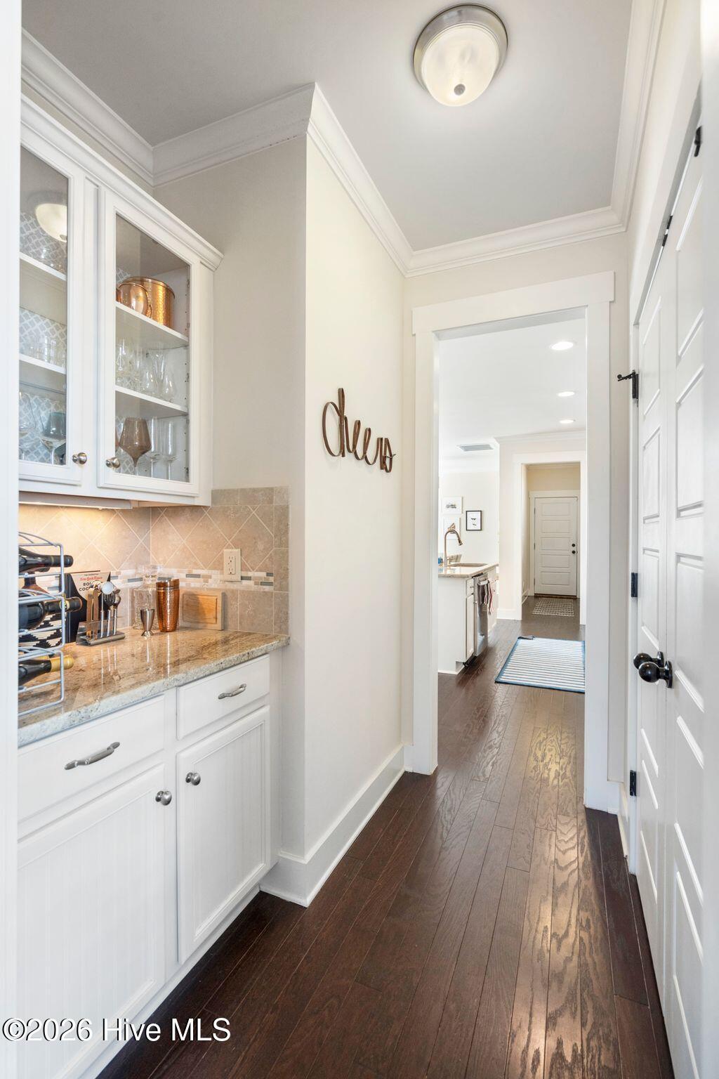 100558844 | Photo 21