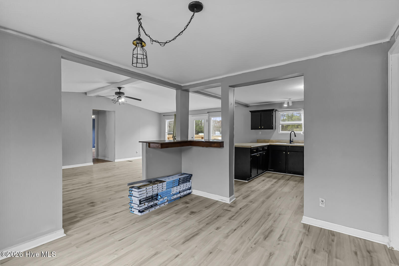 100556050 | Photo 22