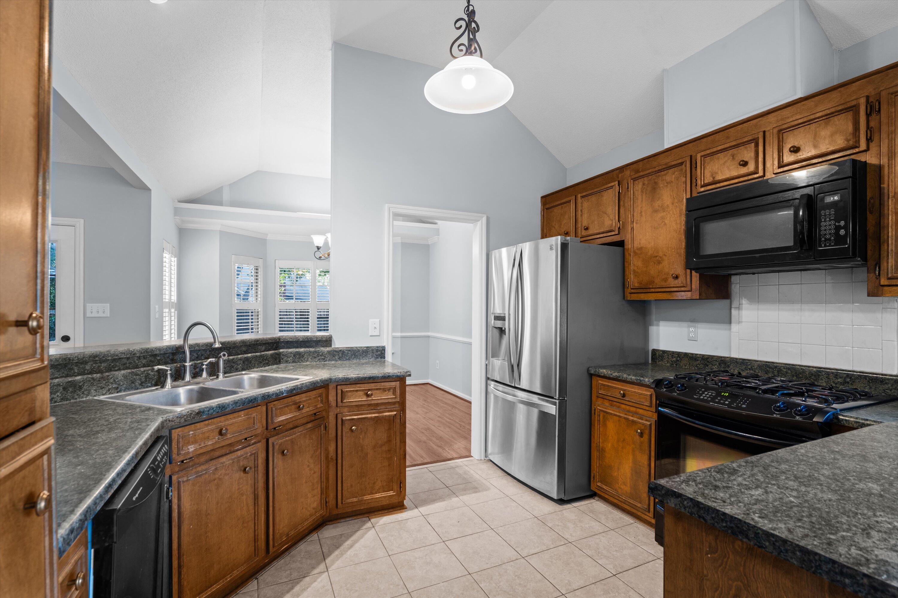 604 Barberry-EvansRealEstateGroup13