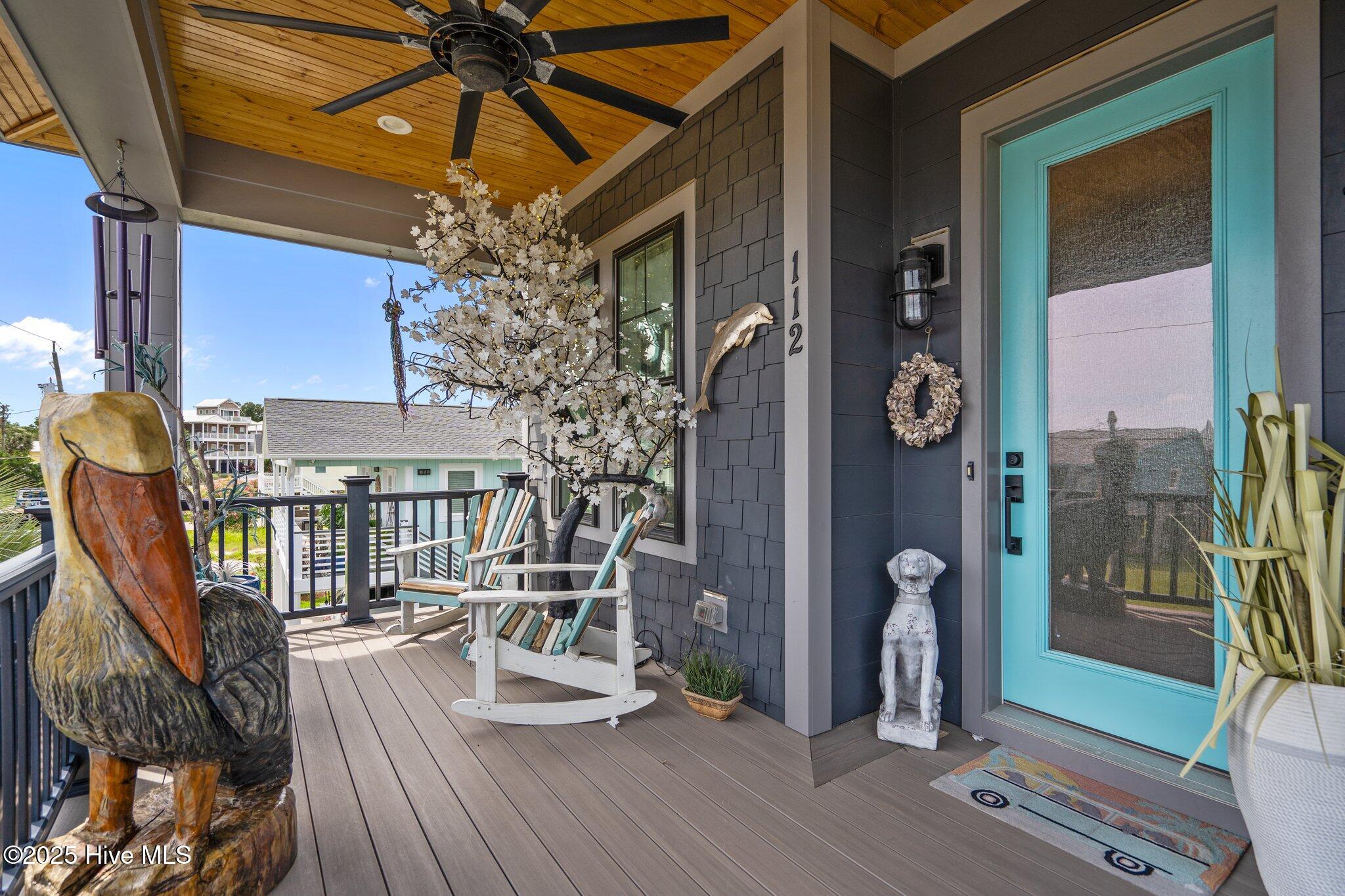 100514029 | Photo 72