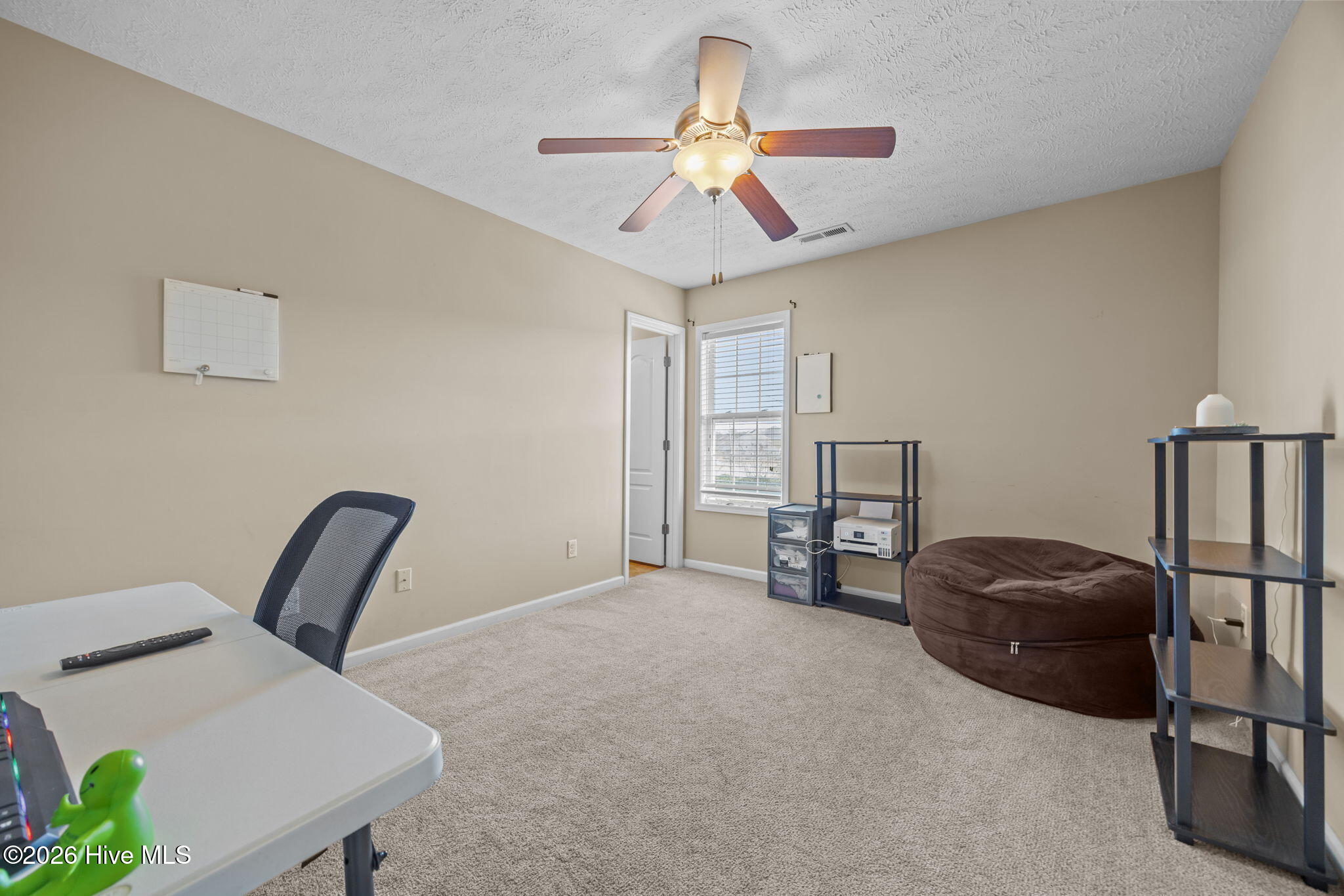 100552891 | Photo 14