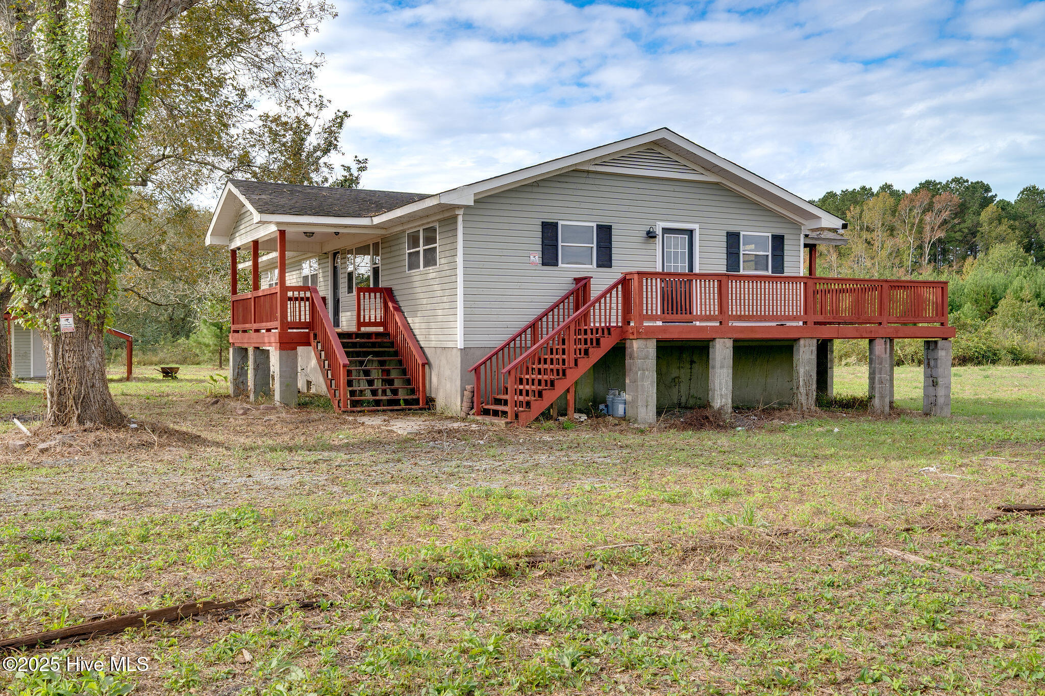Homes for sale in Burgaw, NC | 5882 Croomsbridge Rd, Burgaw, NC 28425 | MLS# 100535470