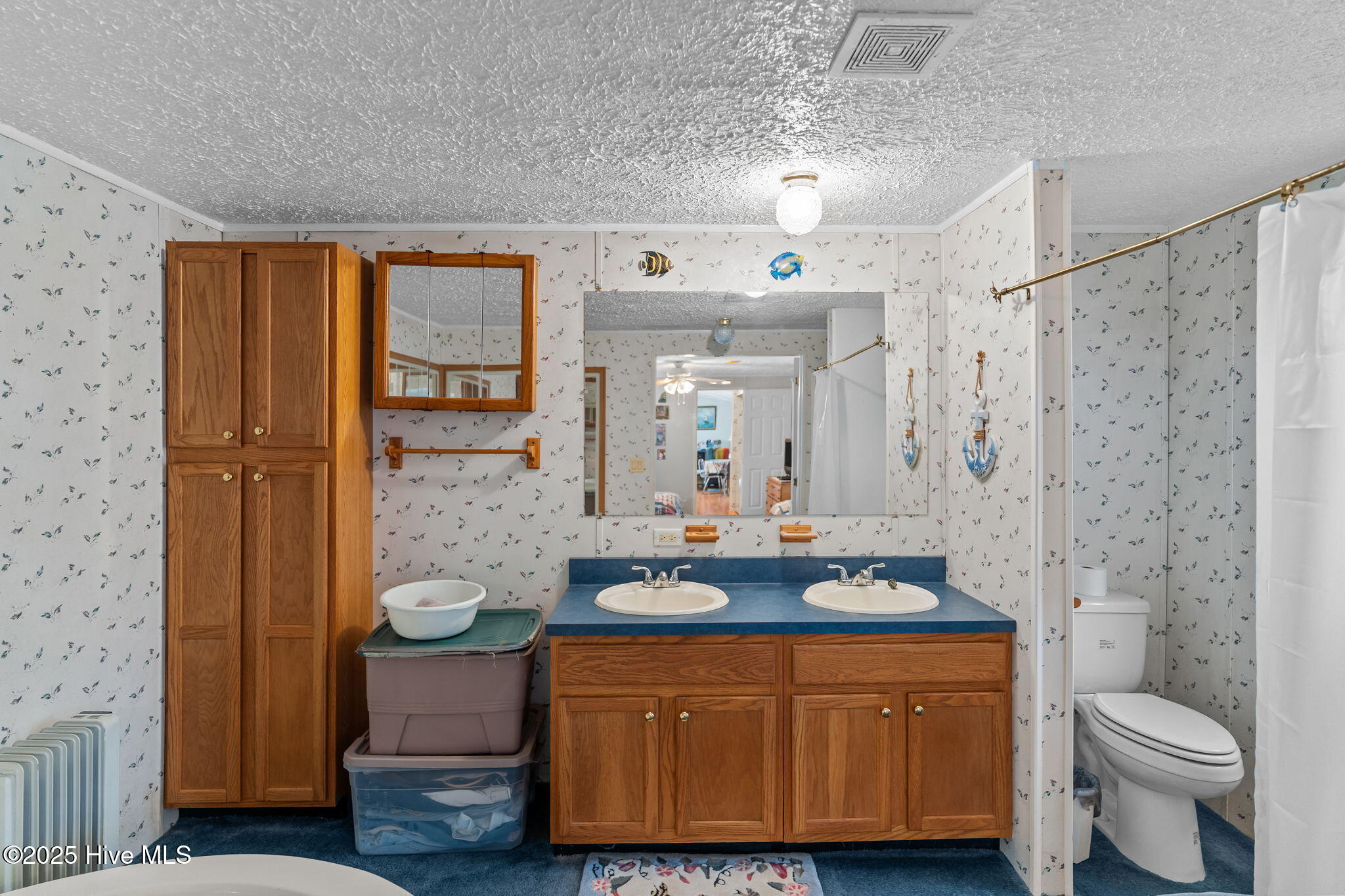 100543944 | Photo 30