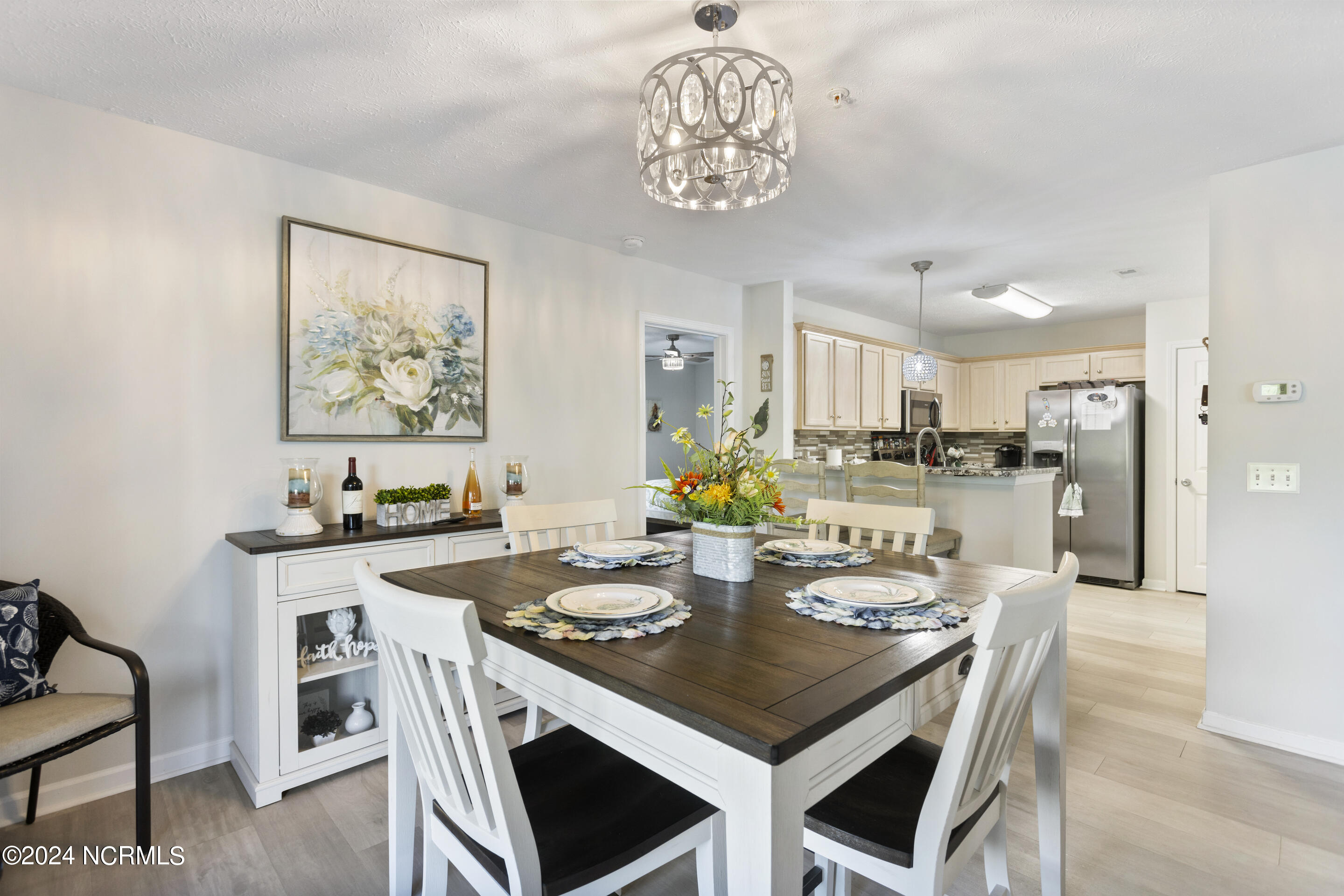 100529721 | Photo 17