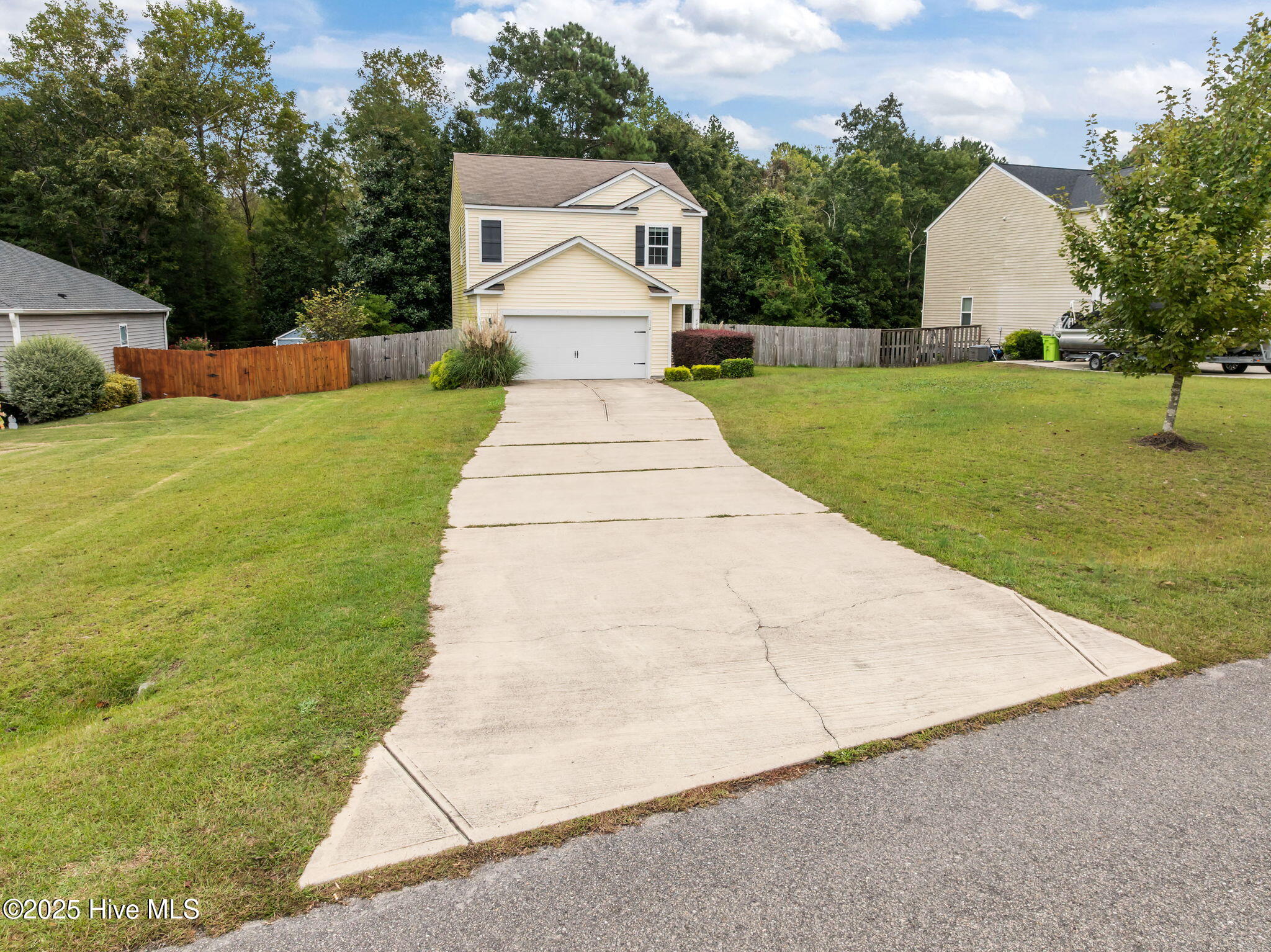 100536661 | Photo 45