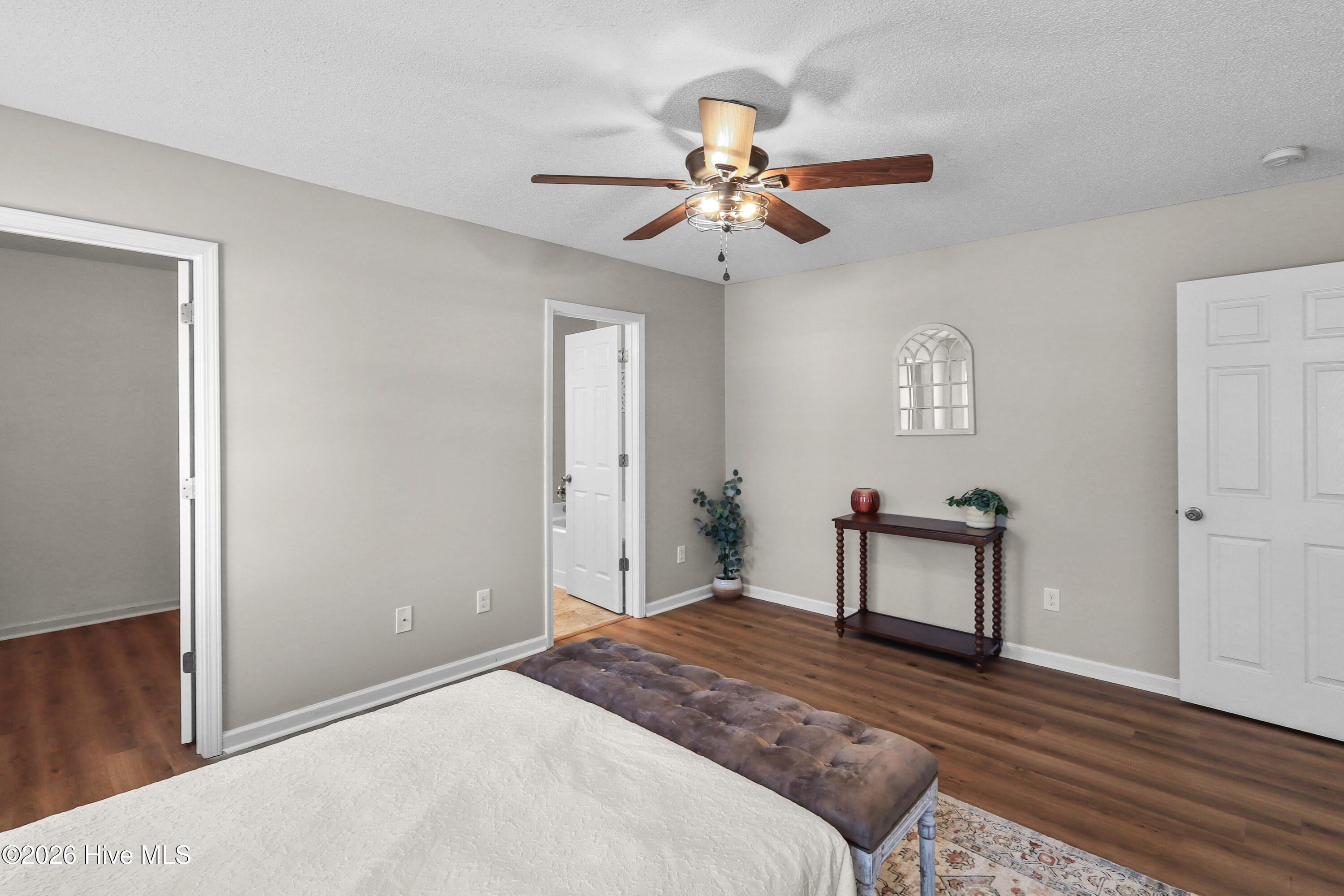 100554505 | Photo 27