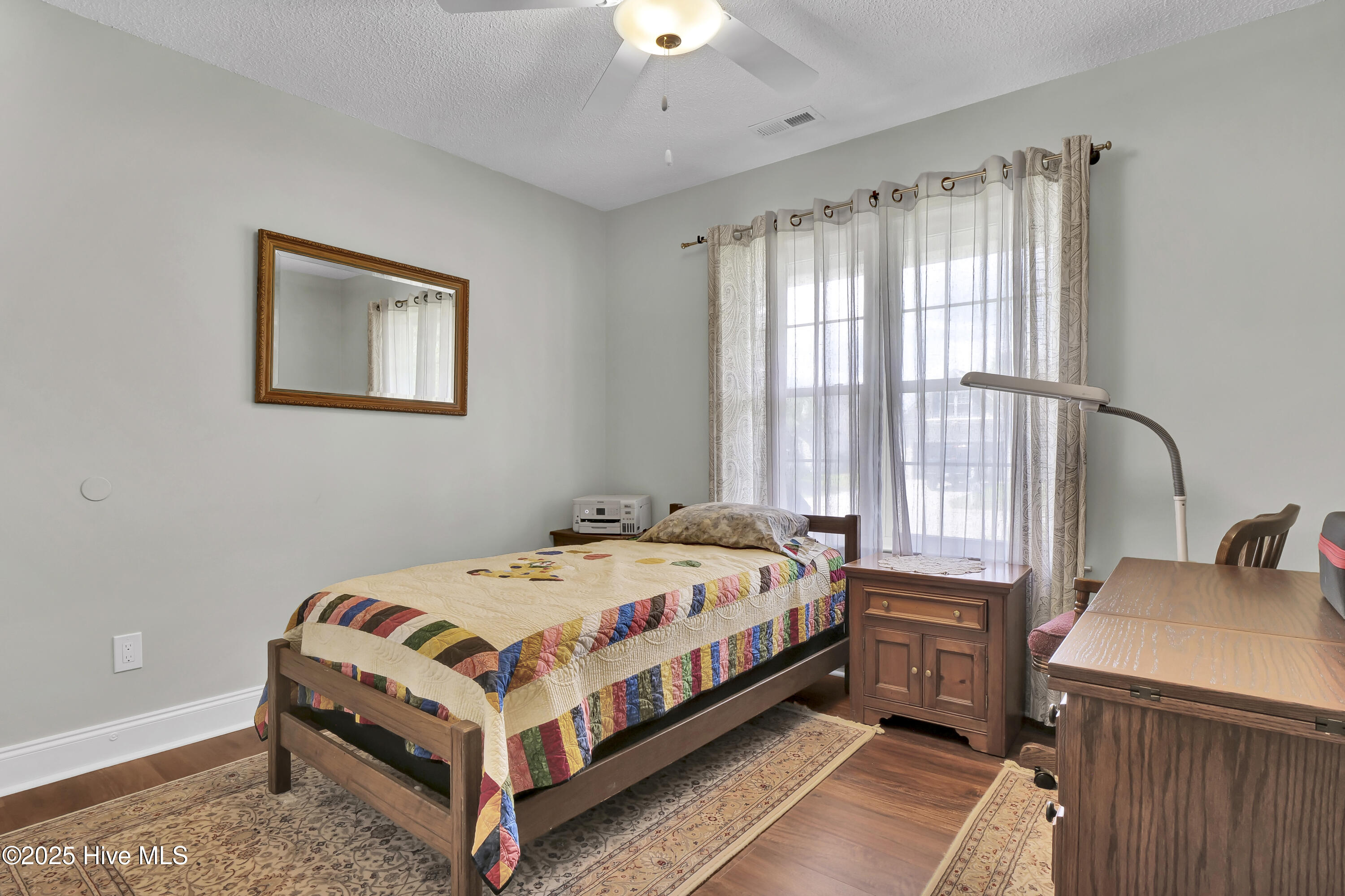 100521684 | Photo 16