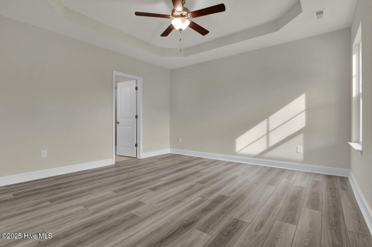 100543344 | Photo 12