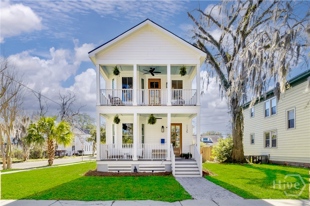 Photo 1 of Single family home for sale at 1135 E Park Ave, Savannah, GA 31404 | MLS# SA362575 | Listing updated on 2026-09-13