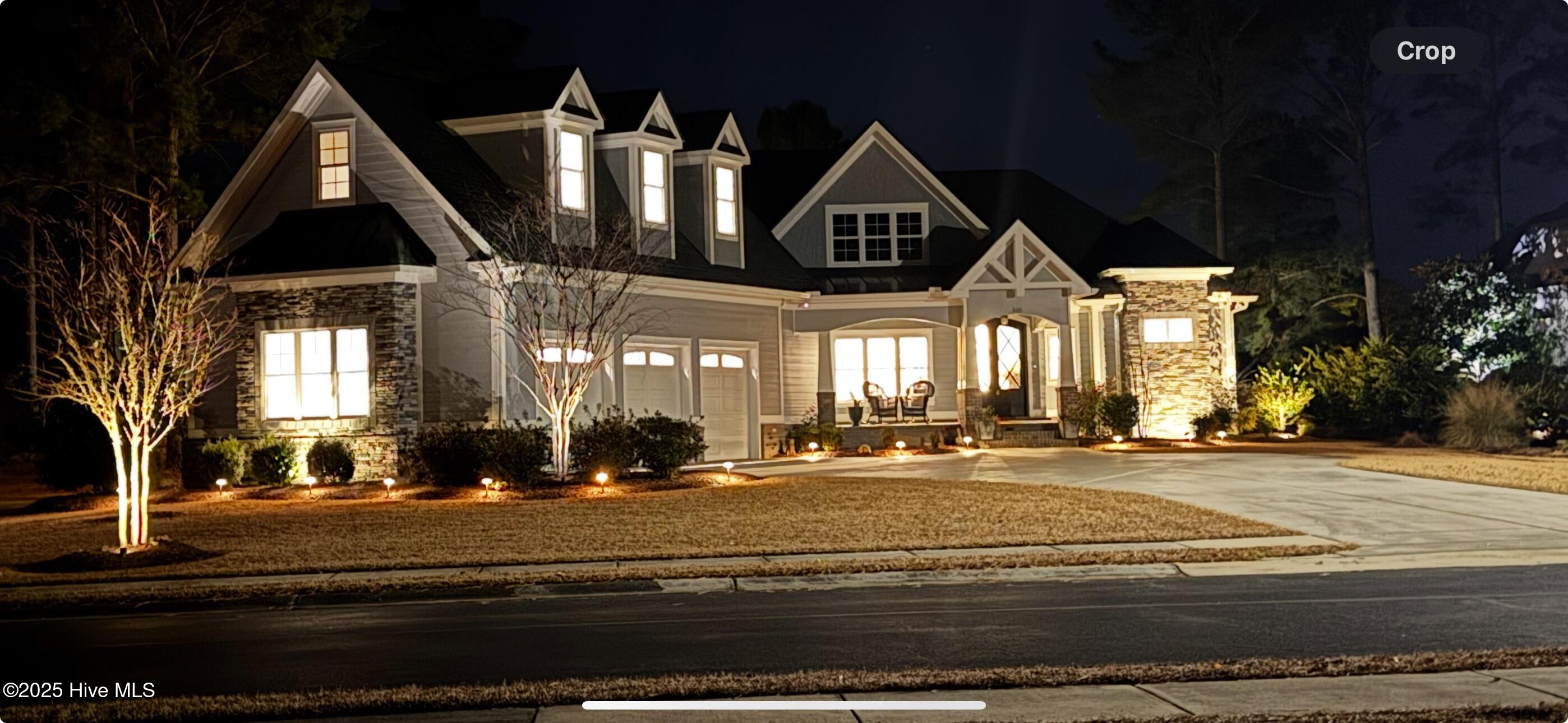 100546521 | Photo 85