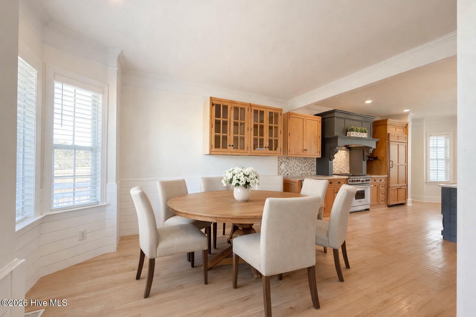 100550265 | Photo 26