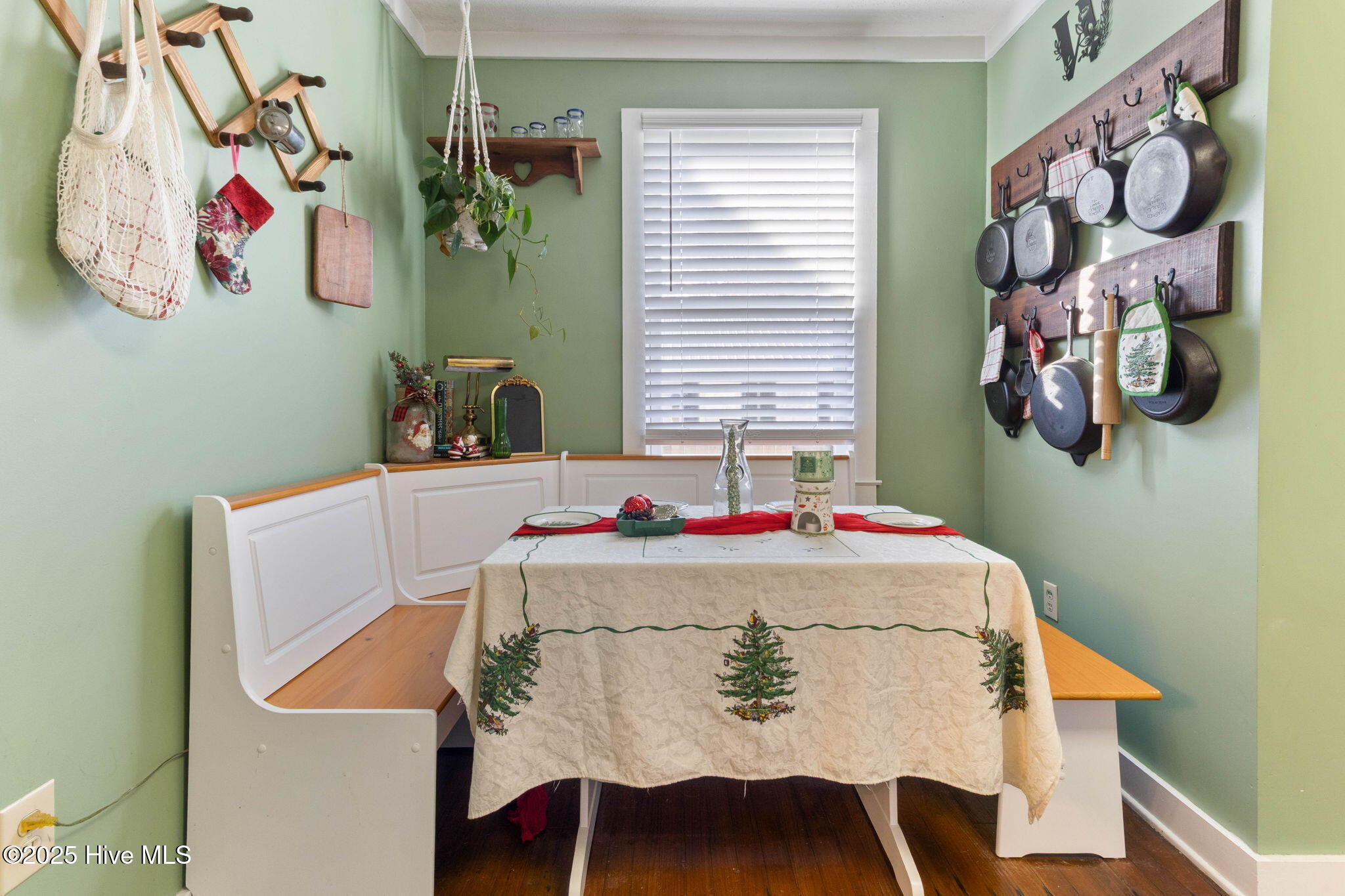 100542447 | Photo 13