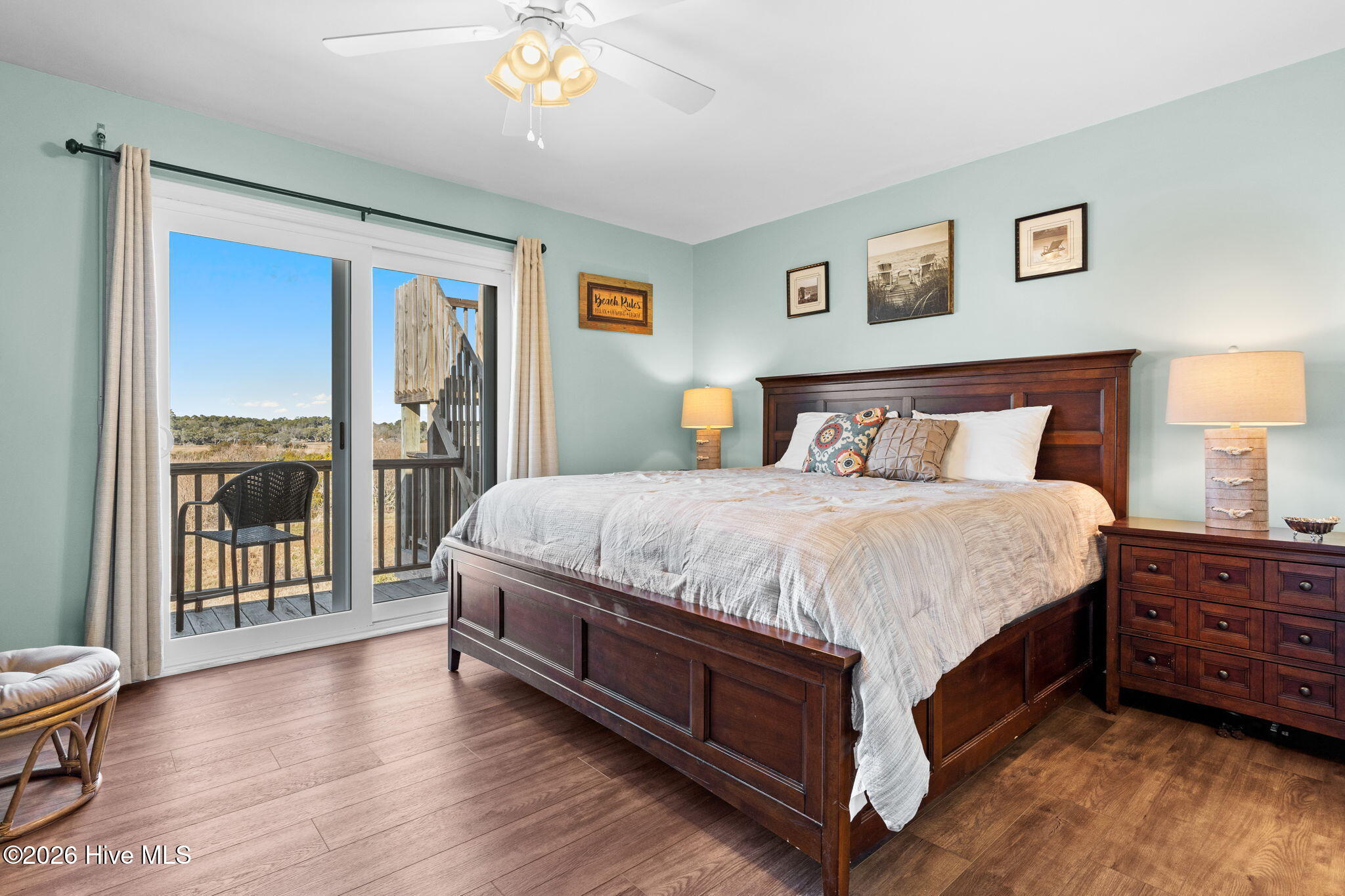 100553073 | Photo 24