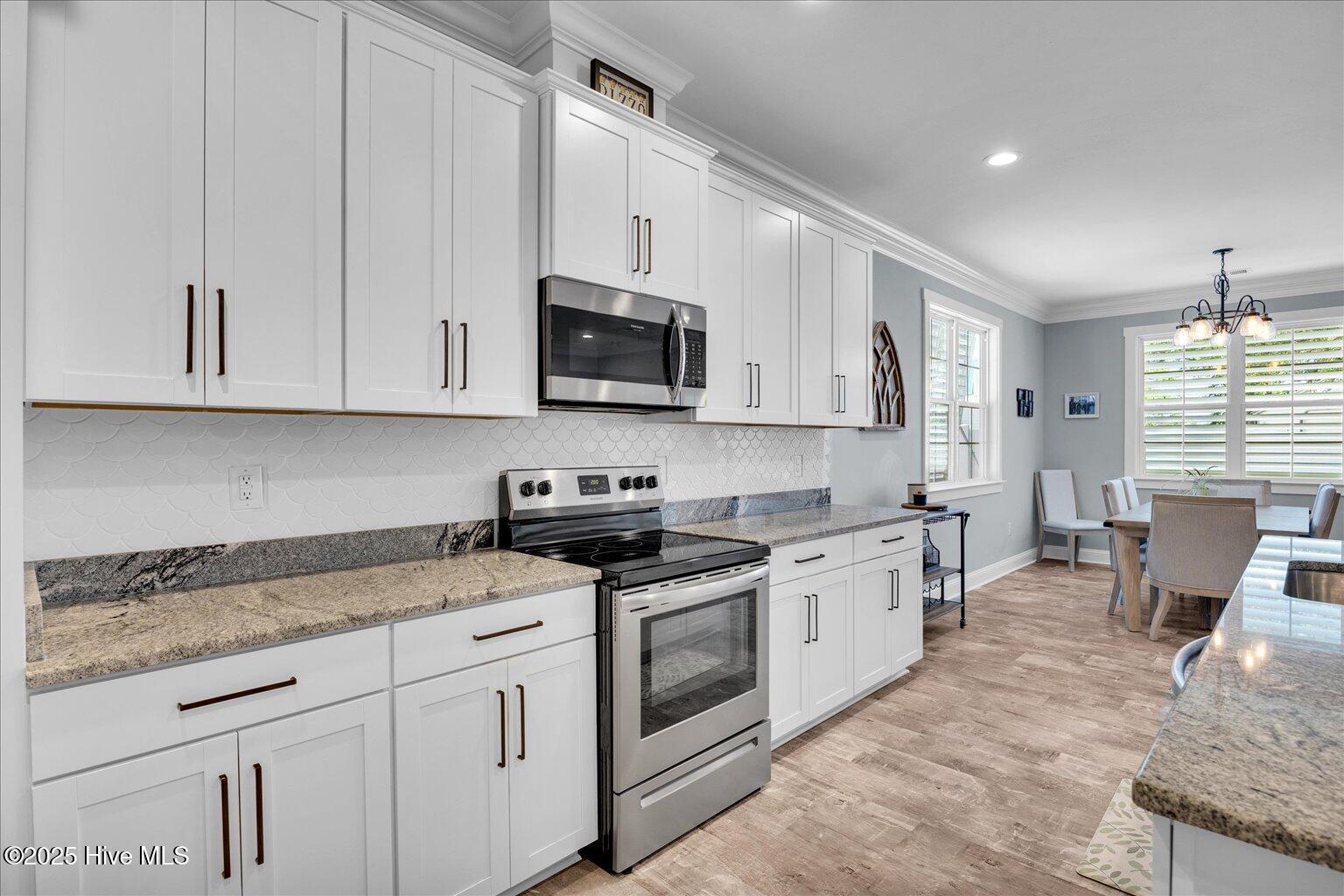 100516141 | Photo 14