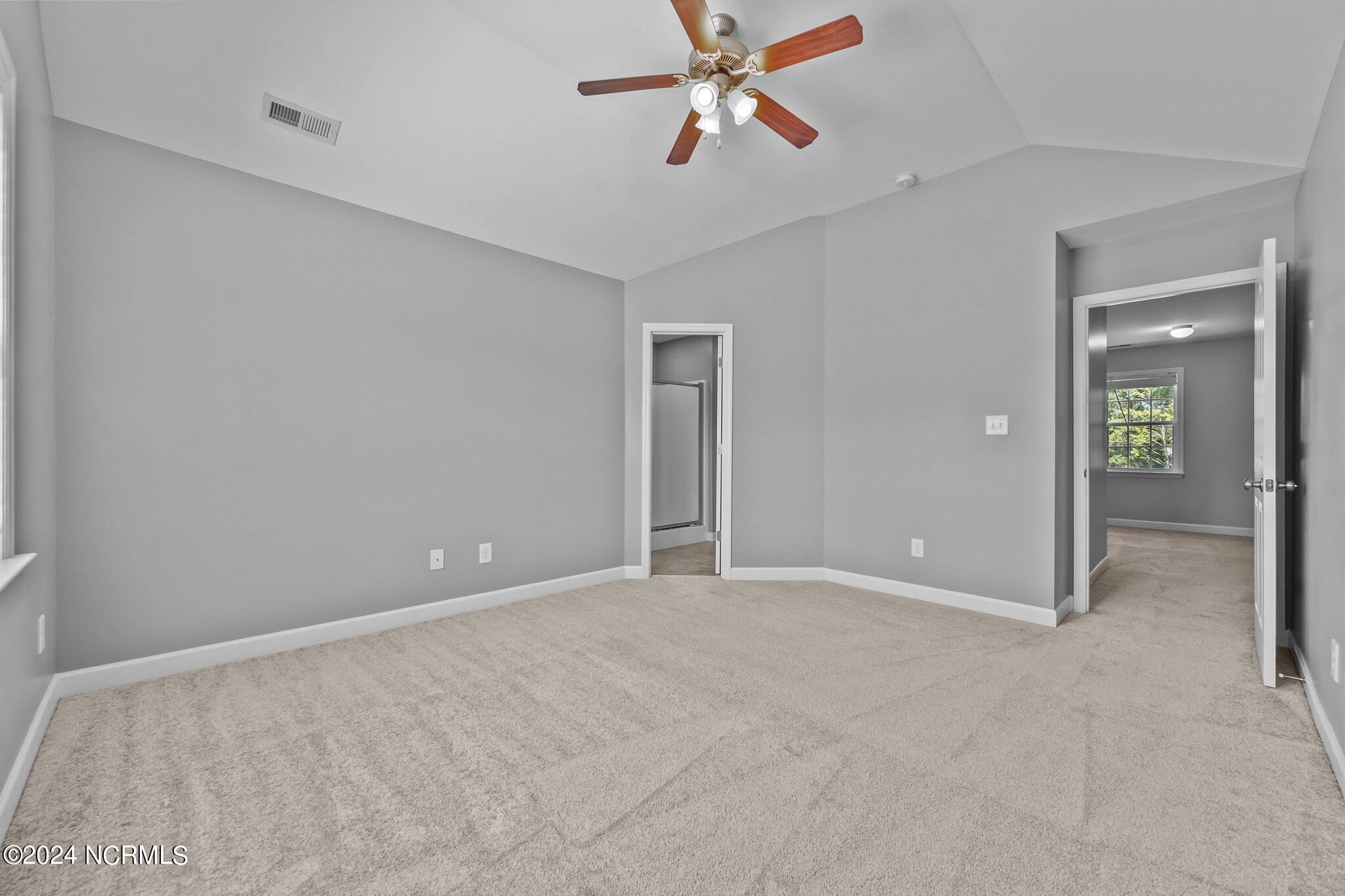 210 Wedgefield Circle,Maple Hill
