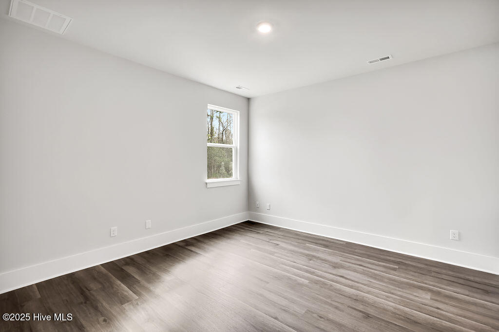 100555060 | Photo 14