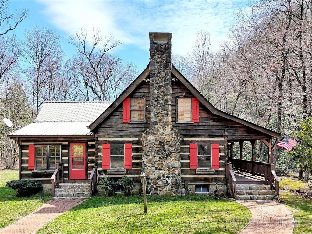 Homes for sale in Robbinsville, NC | 7810 Little Snowbird Rd, Robbinsville, NC 28771 | MLS# 98524997