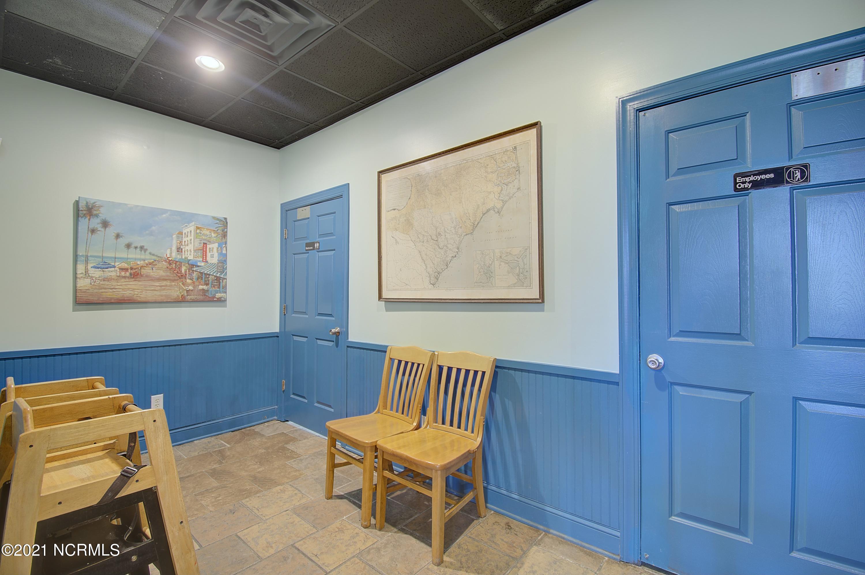 100502162 | Photo 23