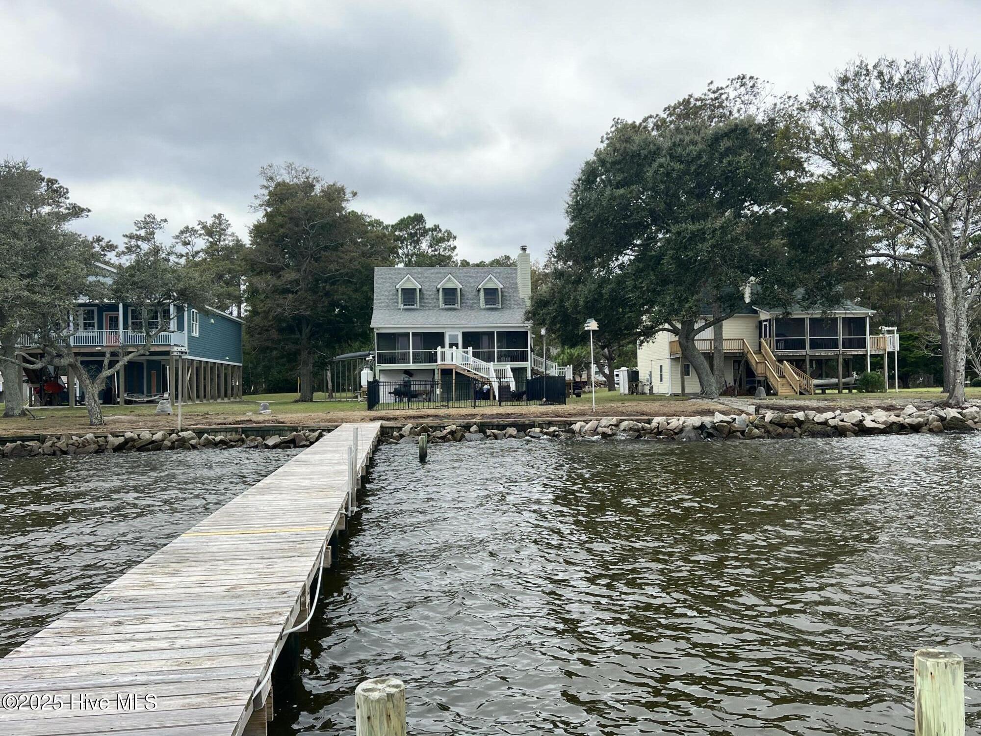 157 S River Drive, Beaufort, NC, 28516