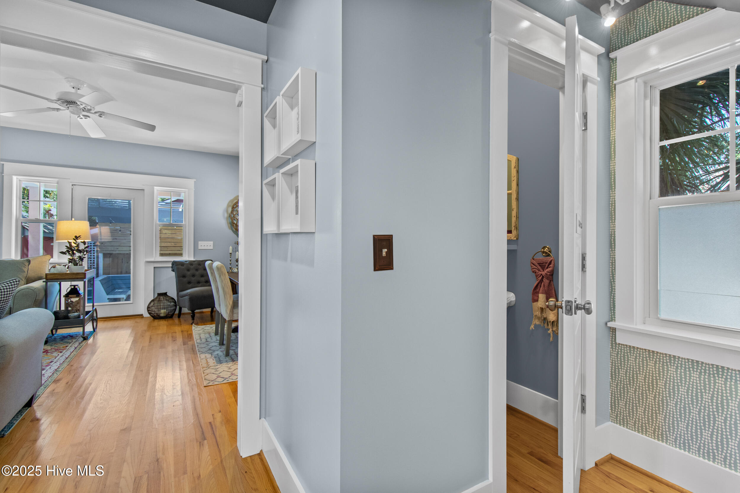 100532640 | Photo 12